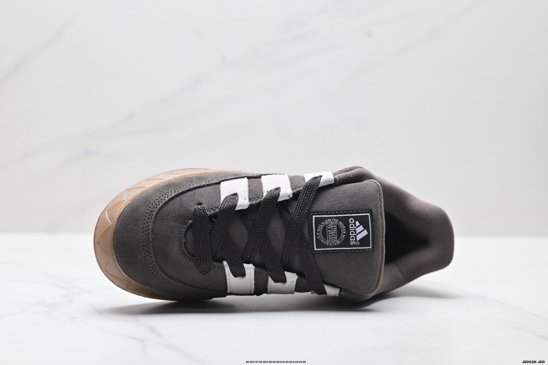 Adidas Adimatic Low 马蒂奇系列低帮 复古鲨鱼面包鞋运动休闲滑板板鞋 lE3930-Top High Quatity Cheap Sneakers Fashion Clothing Clothes Bags handbags Shoes of all Brand wholesale With The best Quality And Beautiful Price from China Factory Chinese suppliers wholesaler seller Adidas Adimatic Low 马蒂奇系列低帮 复古鲨鱼面包鞋运动休闲滑板板鞋 lE3930
