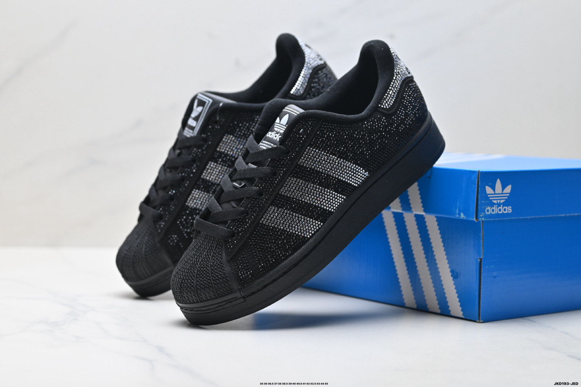 Adidas Originals Superstar贝壳头系列 阿迪达斯 低帮经典百搭休闲运动板鞋 IH4200 Adidas Originals Superstar贝壳头系列 阿迪达斯 低帮经典百搭休闲运动板鞋 IH4200