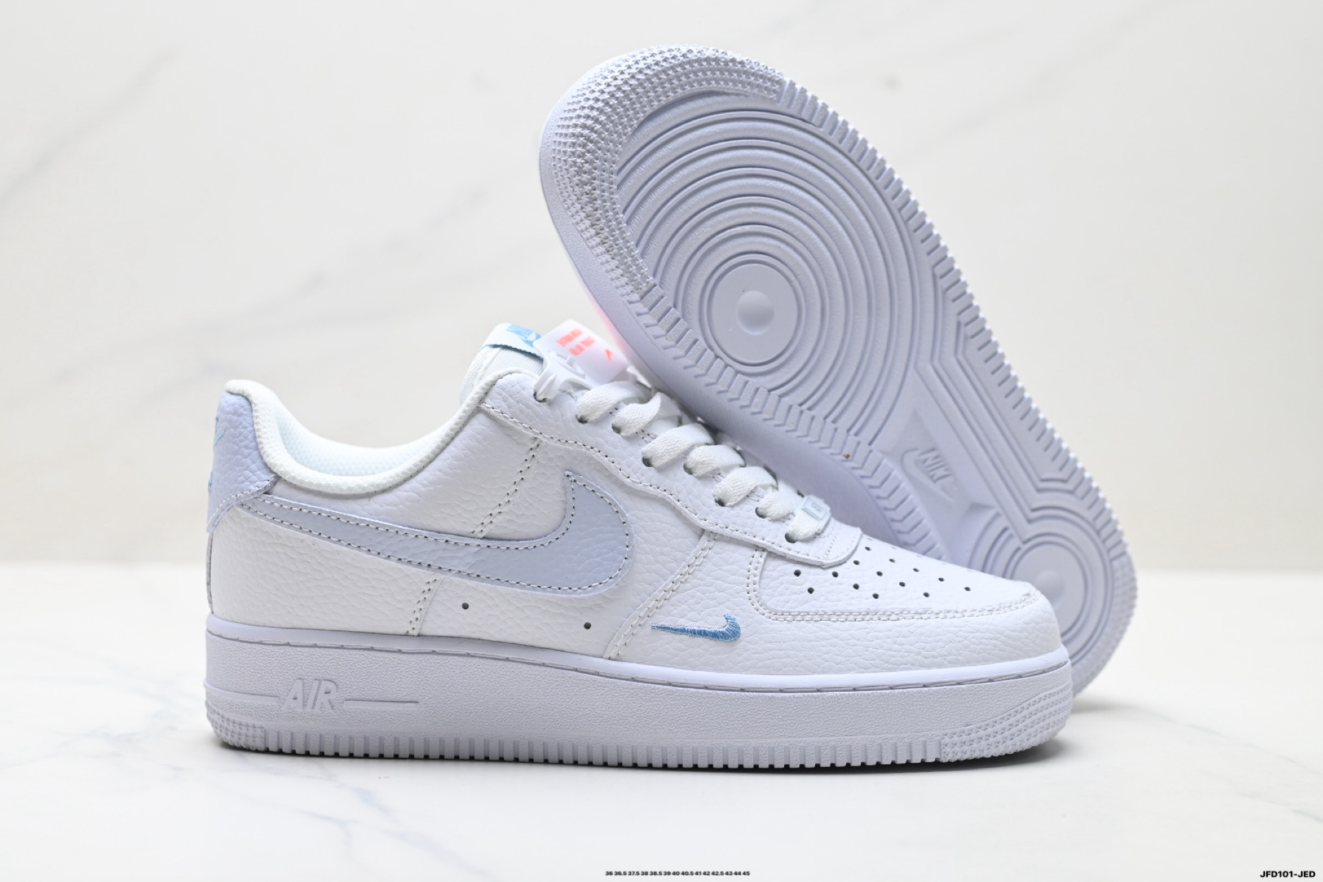 NIKE AIR FORCE 1‘07 HV2511-100 NIKE AIR FORCE 1‘07 HV2511-100