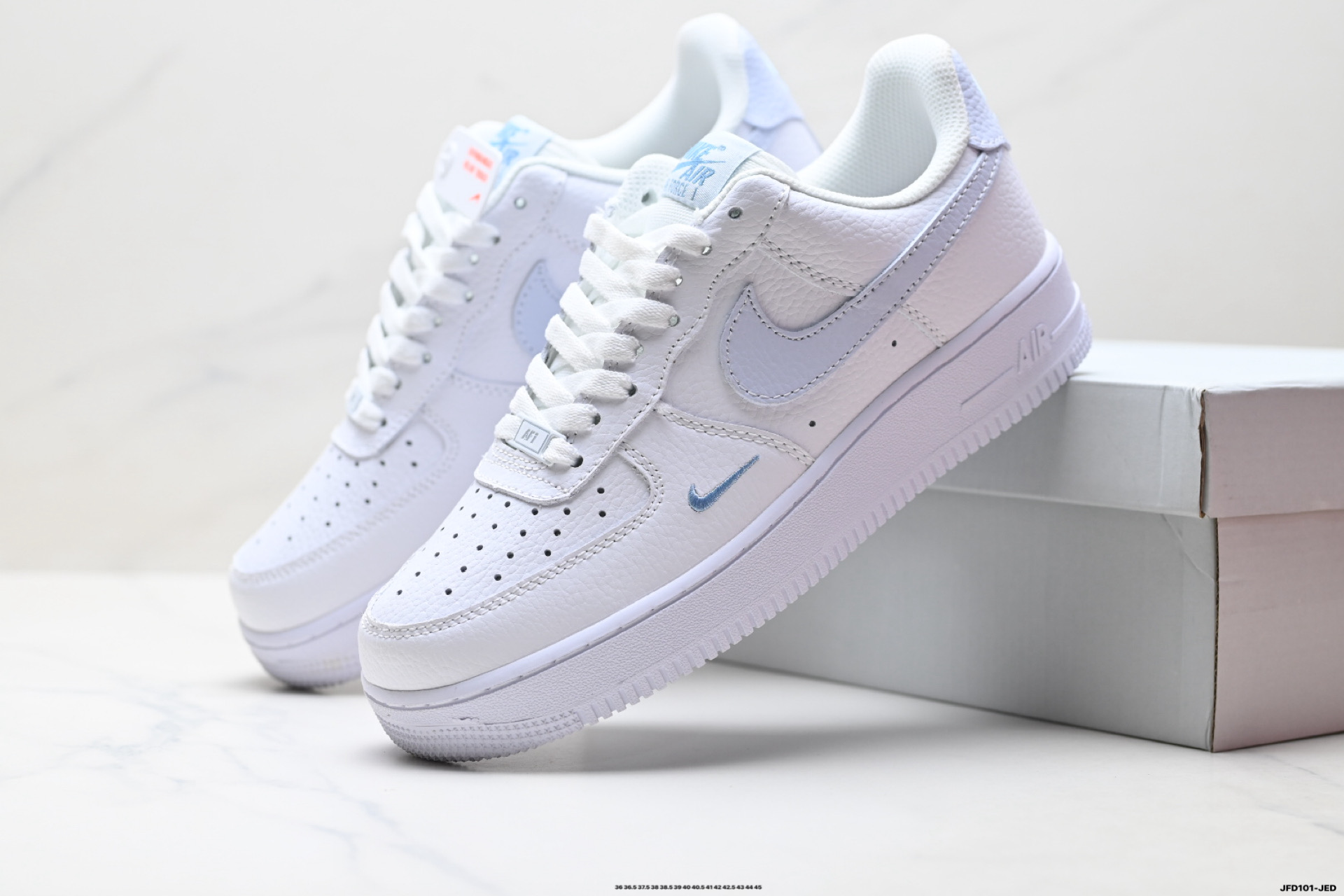 NIKE AIR FORCE 1‘07 HV2511-100 NIKE AIR FORCE 1‘07 HV2511-100