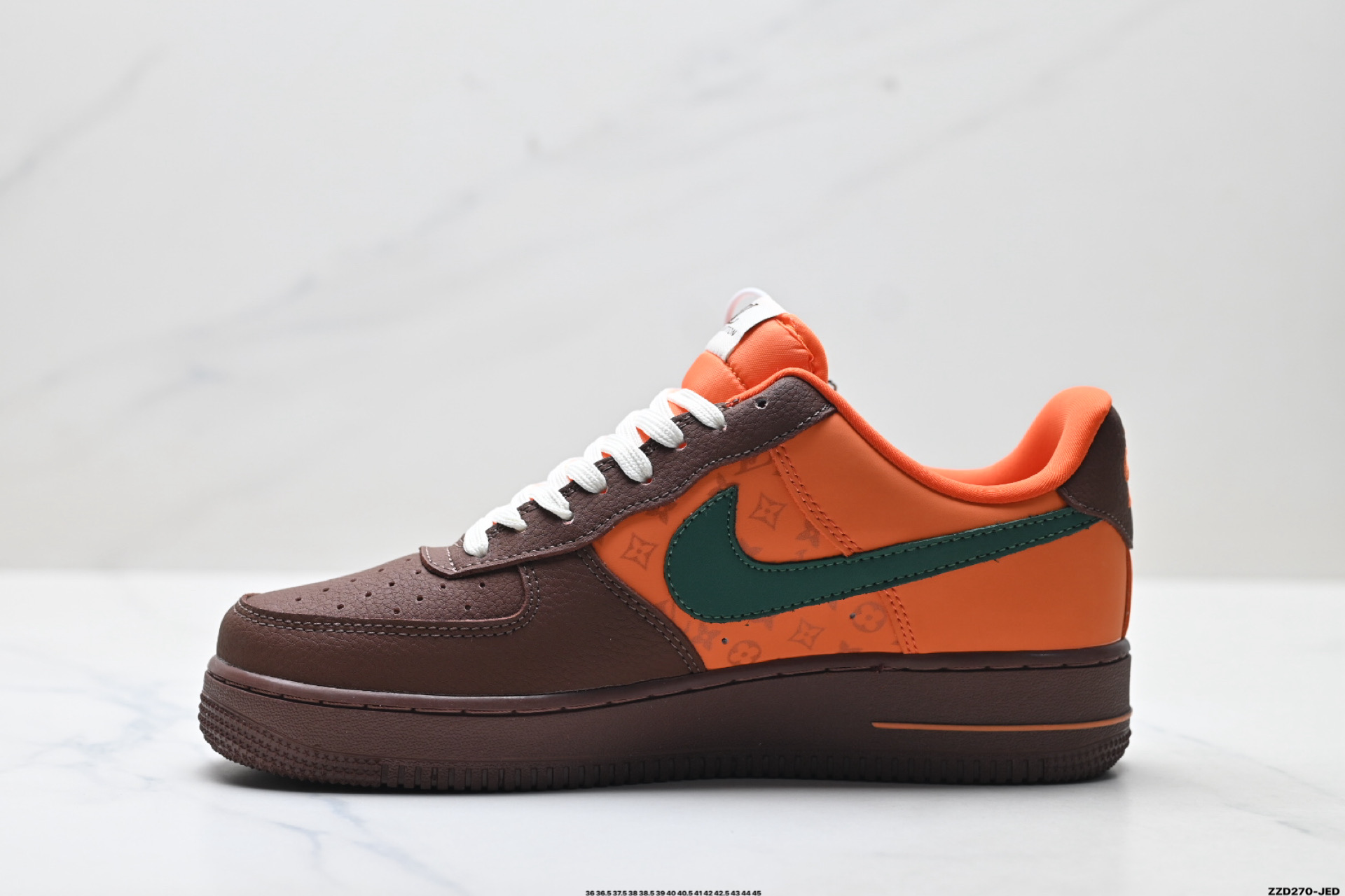 NIKE AIR FORCE 1‘07 LV8 DF0188-126