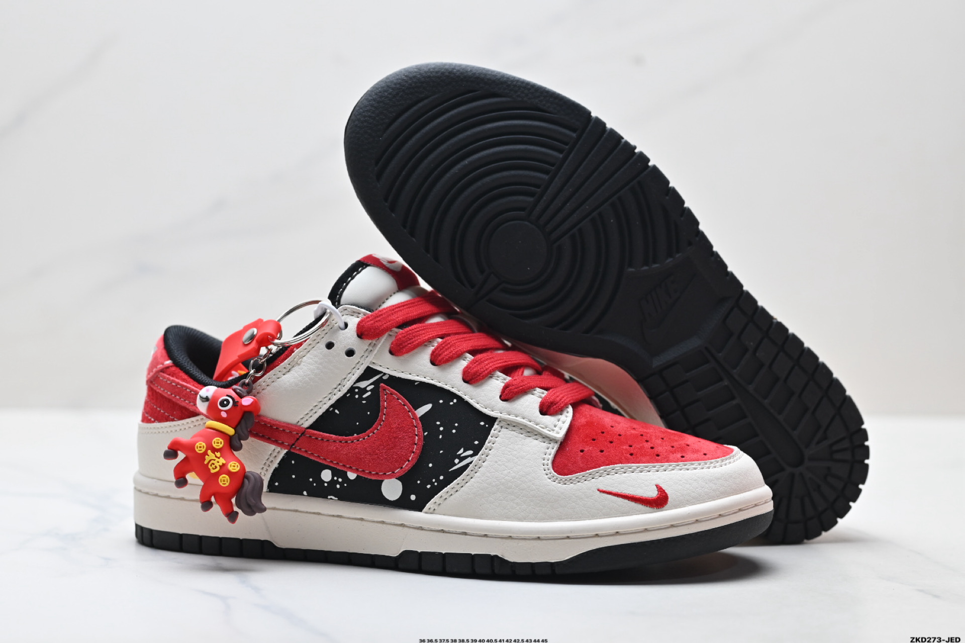 Nike Dunk Low Retro ‘DIY高端定制’耐克 低帮休闲运动板鞋 HG0026-007 Nike Dunk Low Retro ‘DIY高端定制’耐克 低帮休闲运动板鞋 HG0026-007