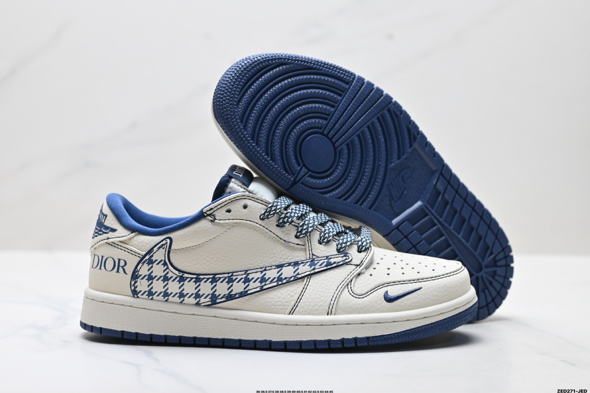Nike Air Jordan 1 x Travis Scott AJ1倒勾 乔一倒钩 ‘DIY’定制 耐克 低帮文化篮球鞋 LD2028-072