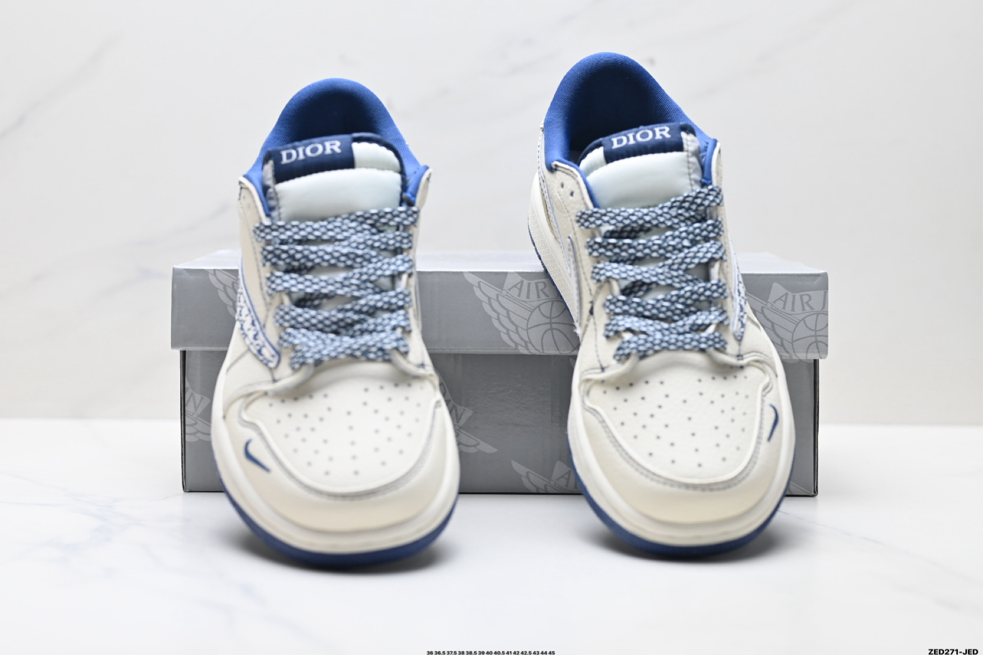 Nike Air Jordan 1 x Travis Scott AJ1倒勾 乔一倒钩 ‘DIY’定制 耐克 低帮文化篮球鞋 LD2028-072