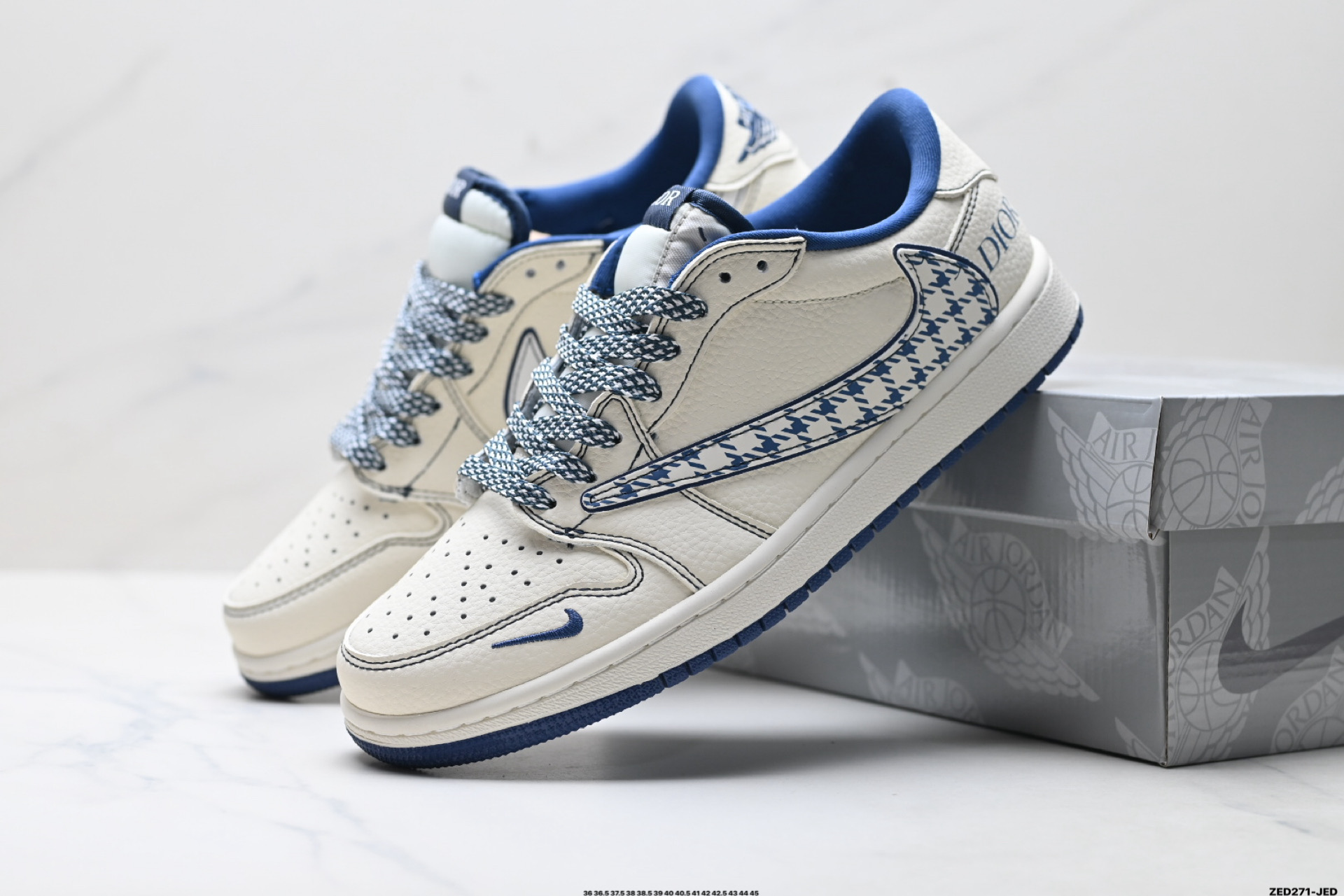 Nike Air Jordan 1 x Travis Scott AJ1倒勾 乔一倒钩 ‘DIY’定制 耐克 低帮文化篮球鞋 LD2028-072