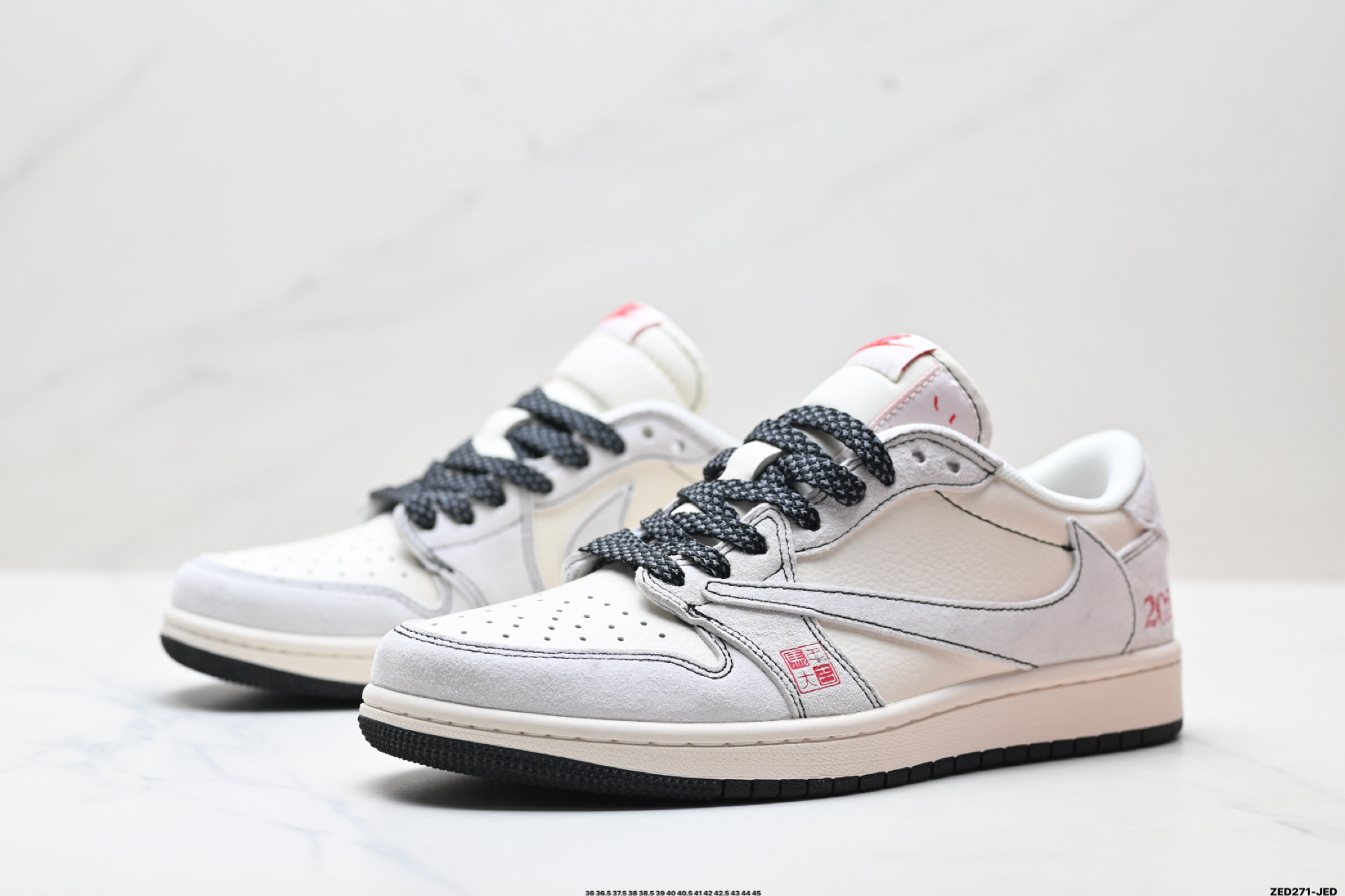 Nike Air Jordan 1 x Travis Scott AJ1倒勾 乔一倒钩 ‘DIY’定制 耐克 低帮文化篮球鞋 DX5688-002