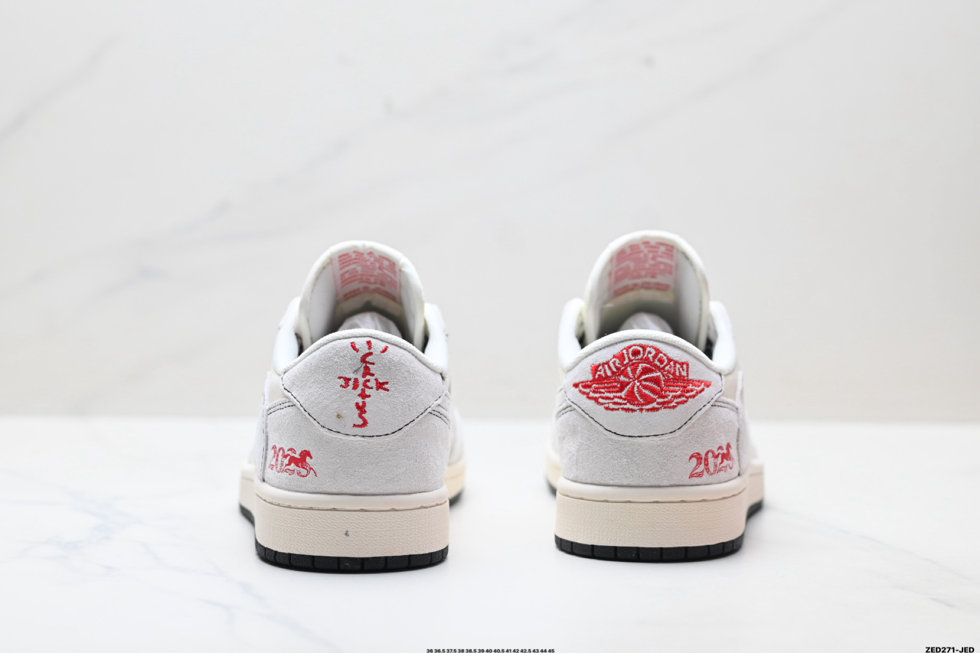 Nike Air Jordan 1 x Travis Scott AJ1倒勾 乔一倒钩 ‘DIY’定制 耐克 低帮文化篮球鞋 DX5688-002