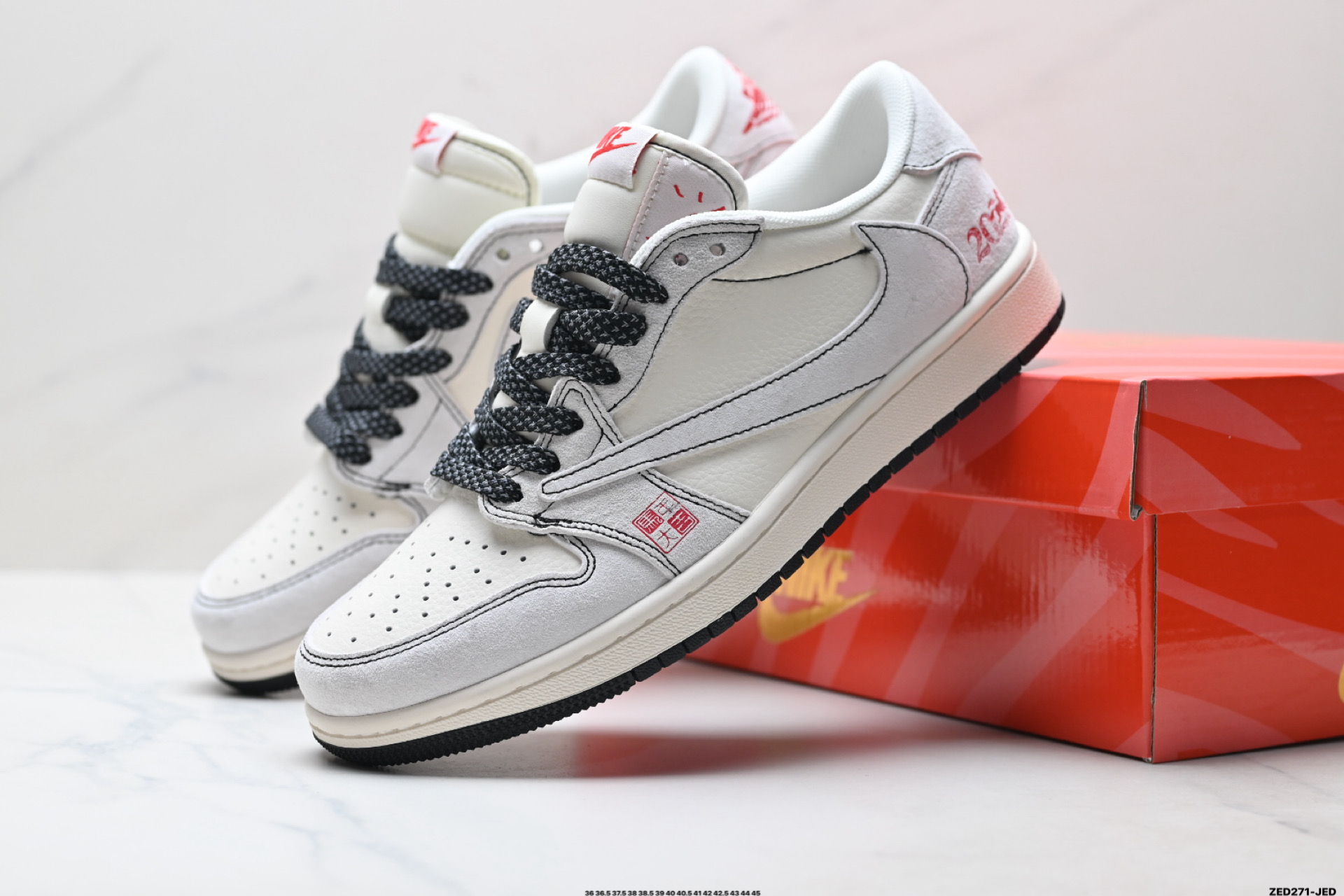 Nike Air Jordan 1 x Travis Scott AJ1倒勾 乔一倒钩 ‘DIY’定制 耐克 低帮文化篮球鞋 DX5688-002