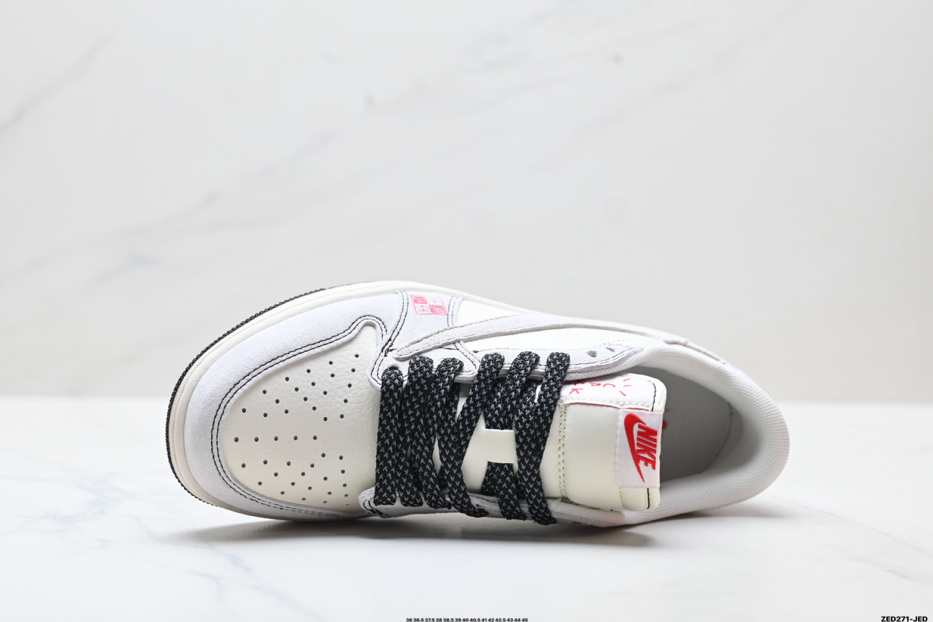 Nike Air Jordan 1 x Travis Scott AJ1倒勾 乔一倒钩 ‘DIY’定制 耐克 低帮文化篮球鞋 DX5688-002