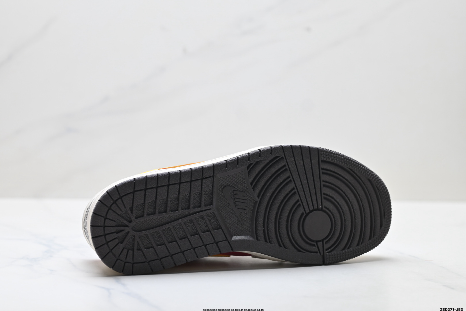 Nike Air Jordan 1 Low AJ1乔1低帮休闲板鞋 JP2076-165