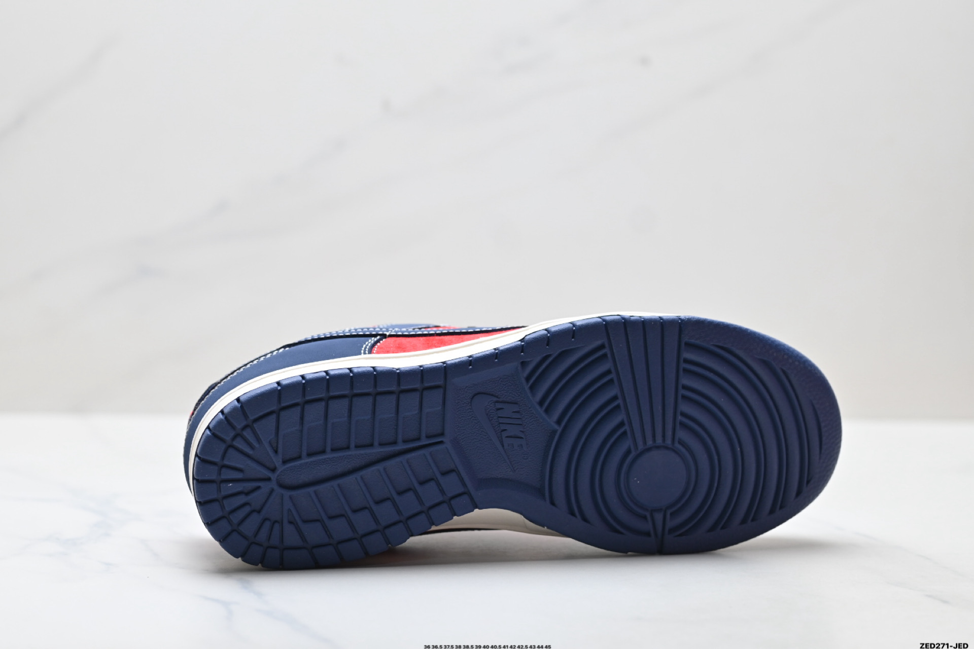 Nike Dunk Low Retro ‘DIY高端定制’耐克 低帮休闲运动板鞋 FF9989-021 Nike Dunk Low Retro ‘DIY高端定制’耐克 低帮休闲运动板鞋 FF9989-021