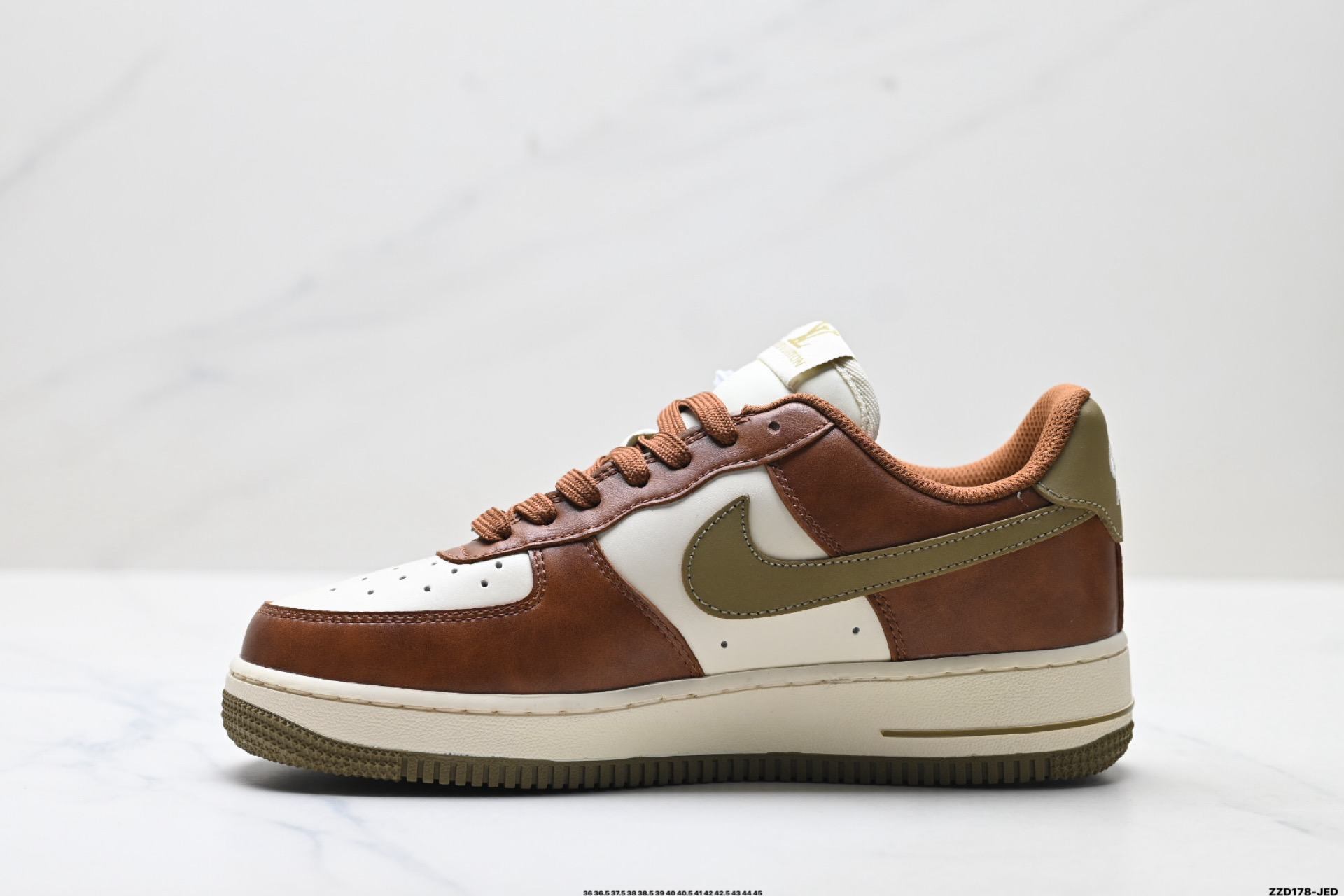 NIKE AIR FORCE 1‘07 LV8 NH0601-590