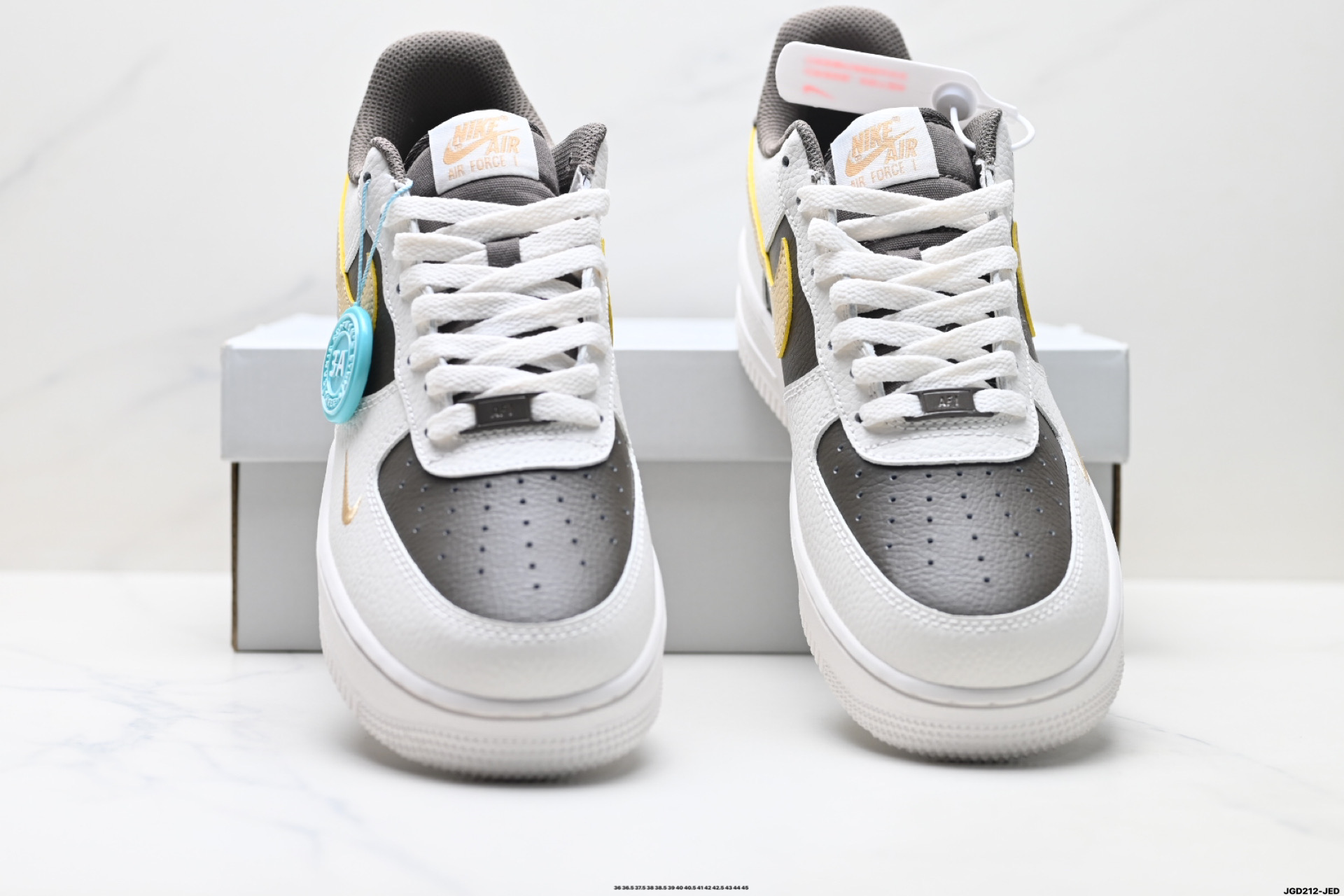NIKE AIR FORCE 1‘07 IR0796-030
