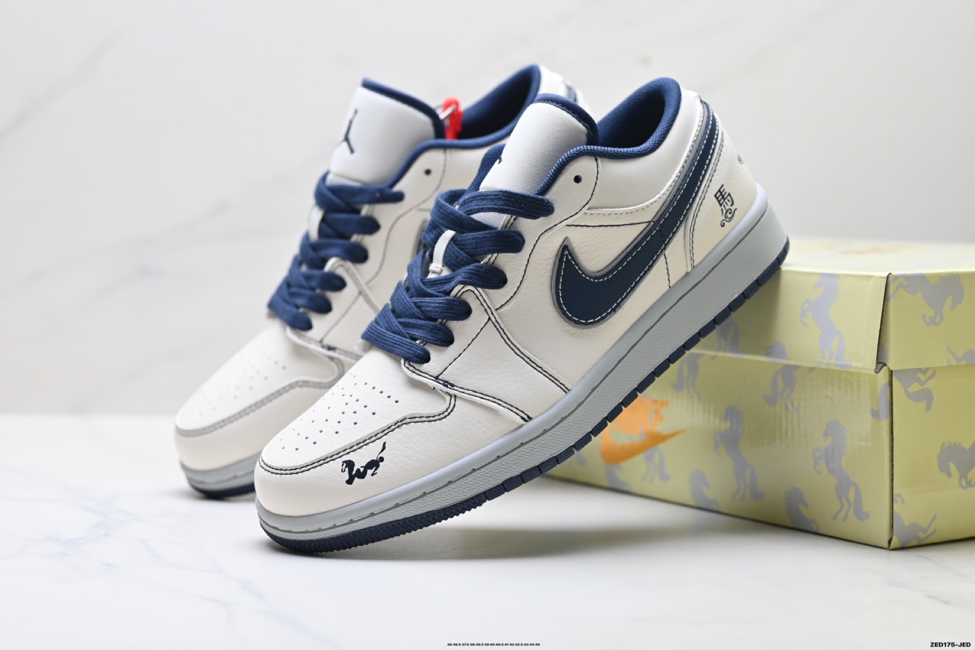 Nike Air Jordan 1 Low AJ1乔1低帮休闲板鞋 ZH2598-501