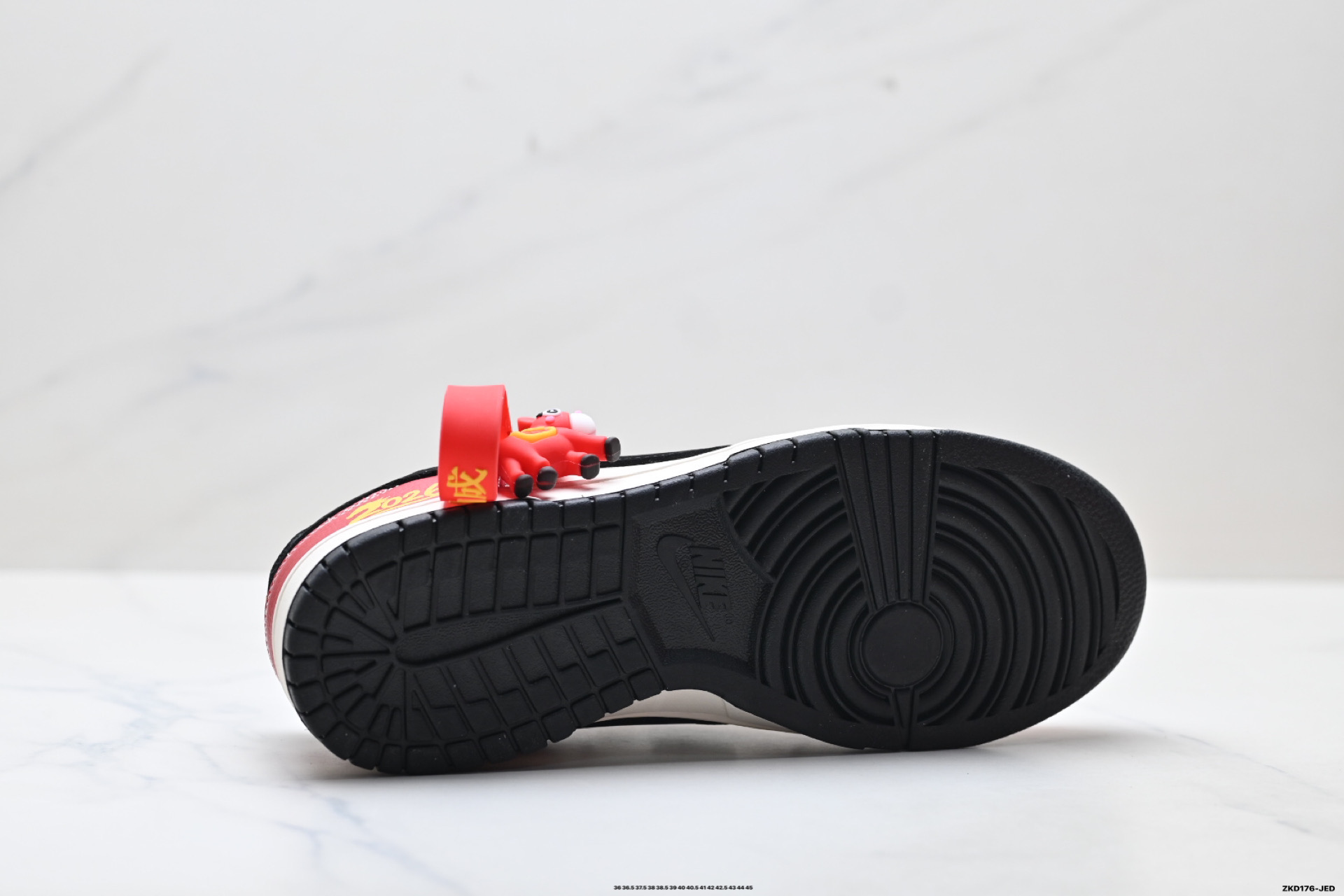 Nike Dunk Low Retro ‘DIY高端定制’耐克 低帮休闲运动板鞋 QW5288-102 Nike Dunk Low Retro ‘DIY高端定制’耐克 低帮休闲运动板鞋 QW5288-102