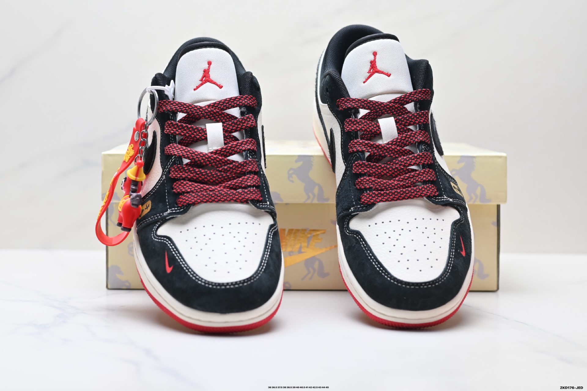 Nike Air Jordan 1 Low AJ1乔1低帮休闲板鞋 MZ9588-846