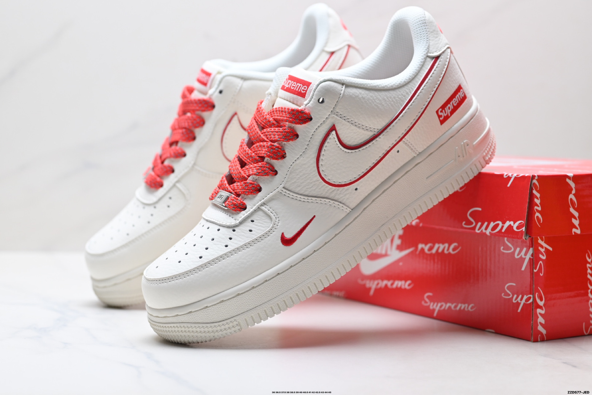 NIKE AIR FORCE 1‘07 LV8 CS5288-078