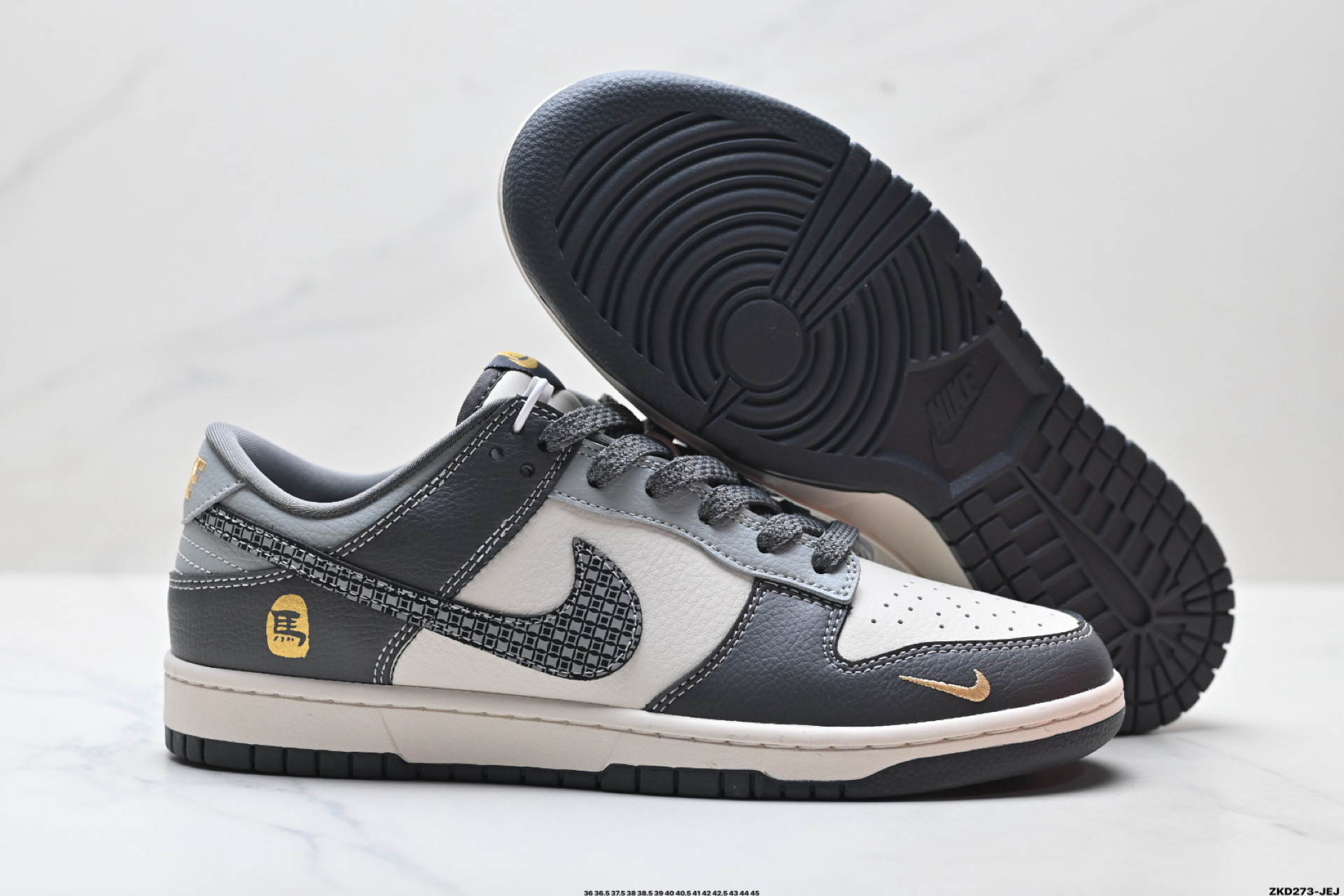 Nike Dunk Low Retro ‘DIY高端定制’耐克 低帮休闲运动板鞋 HG0026-012-Top High Quatity Cheap Sneakers Fashion Clothing Clothes Bags handbags Shoes of all Brand wholesale With The best Quality And Beautiful Price from China Factory Chinese suppliers wholesaler seller Nike Dunk Low Retro ‘DIY高端定制’耐克 低帮休闲运动板鞋 HG0026-012