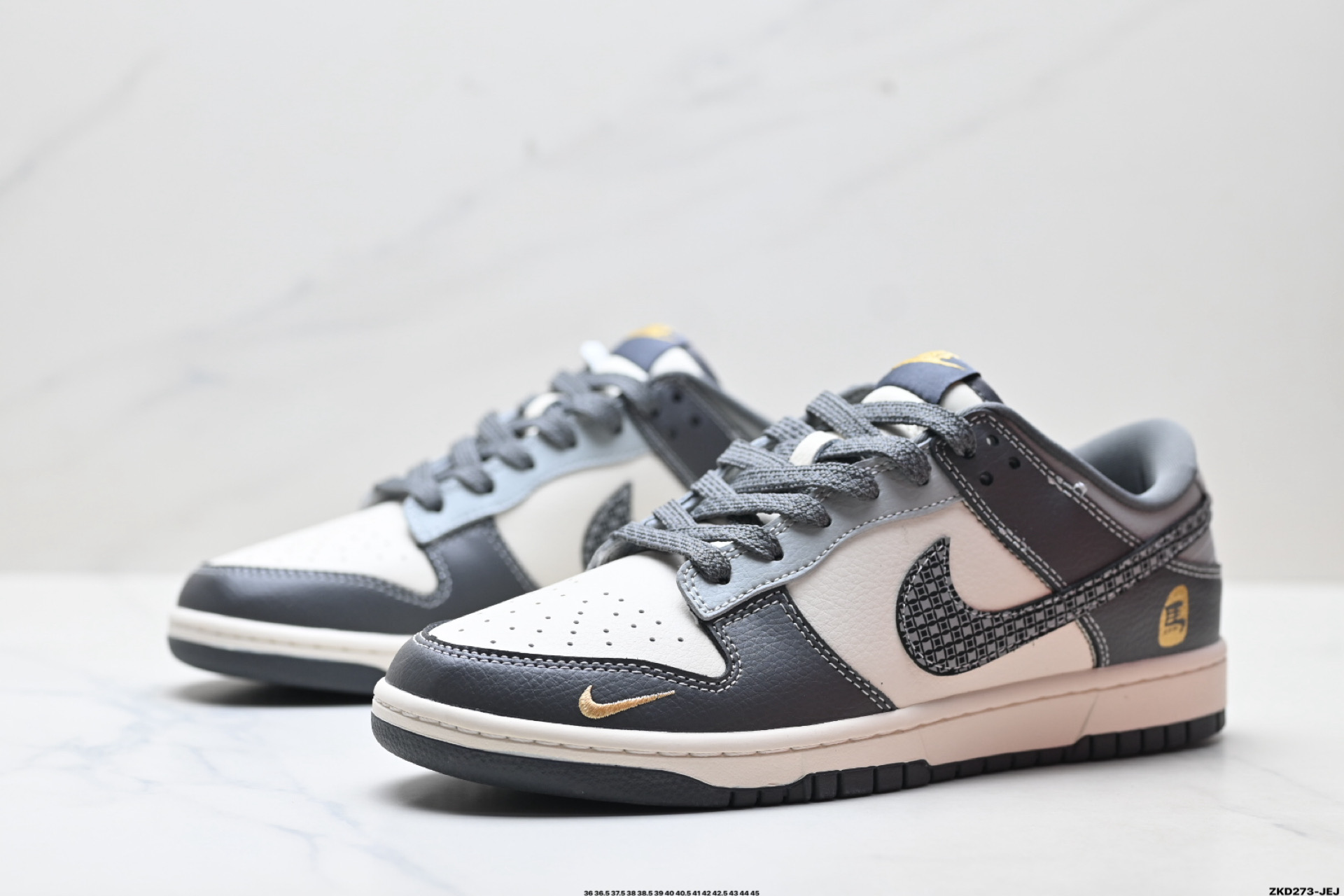 Nike Dunk Low Retro ‘DIY高端定制’耐克 低帮休闲运动板鞋 HG0026-012-Top High Quatity Cheap Sneakers Fashion Clothing Clothes Bags handbags Shoes of all Brand wholesale With The best Quality And Beautiful Price from China Factory Chinese suppliers wholesaler seller Nike Dunk Low Retro ‘DIY高端定制’耐克 低帮休闲运动板鞋 HG0026-012