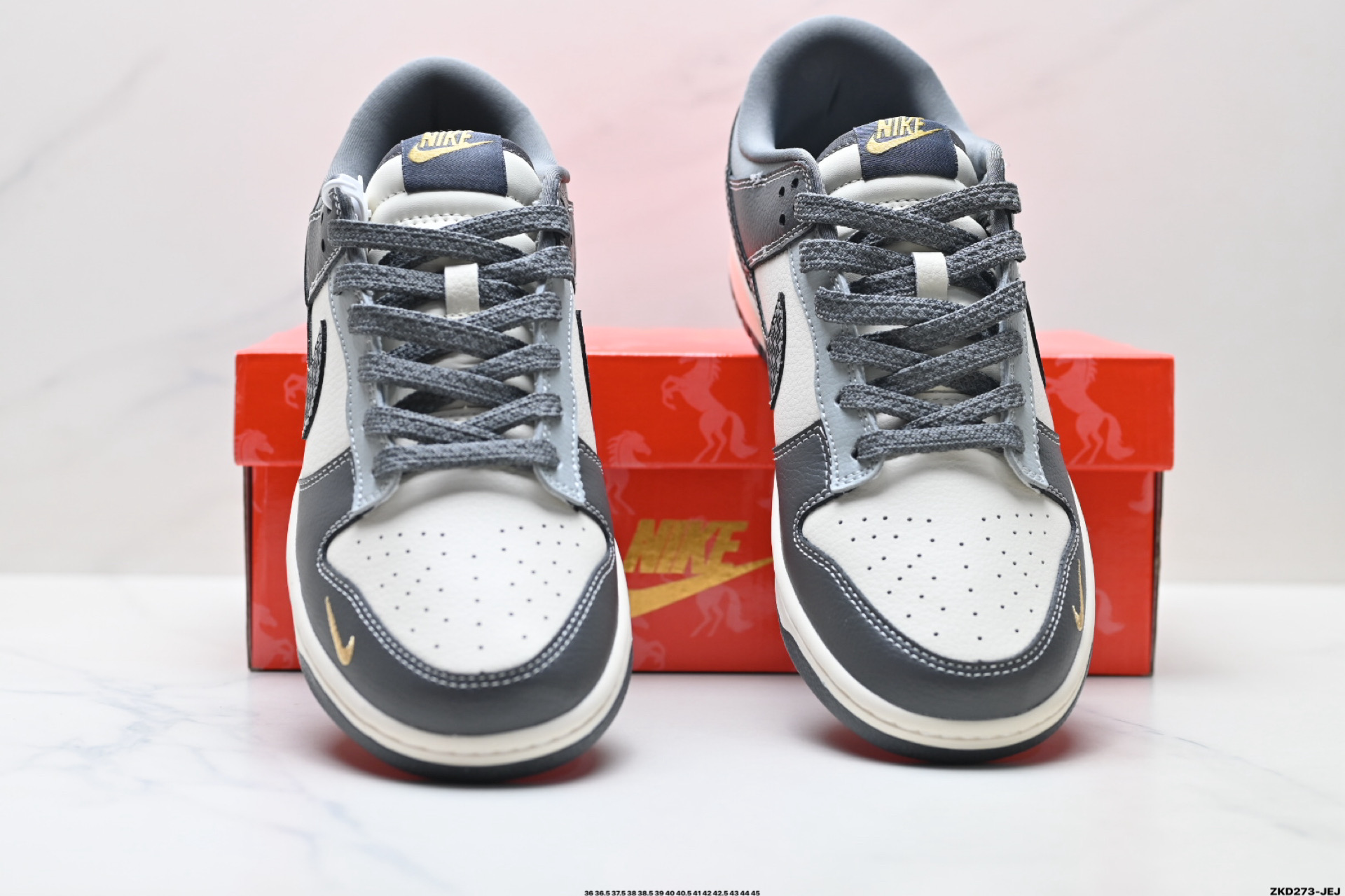 Nike Dunk Low Retro ‘DIY高端定制’耐克 低帮休闲运动板鞋 HG0026-012-Top High Quatity Cheap Sneakers Fashion Clothing Clothes Bags handbags Shoes of all Brand wholesale With The best Quality And Beautiful Price from China Factory Chinese suppliers wholesaler seller Nike Dunk Low Retro ‘DIY高端定制’耐克 低帮休闲运动板鞋 HG0026-012