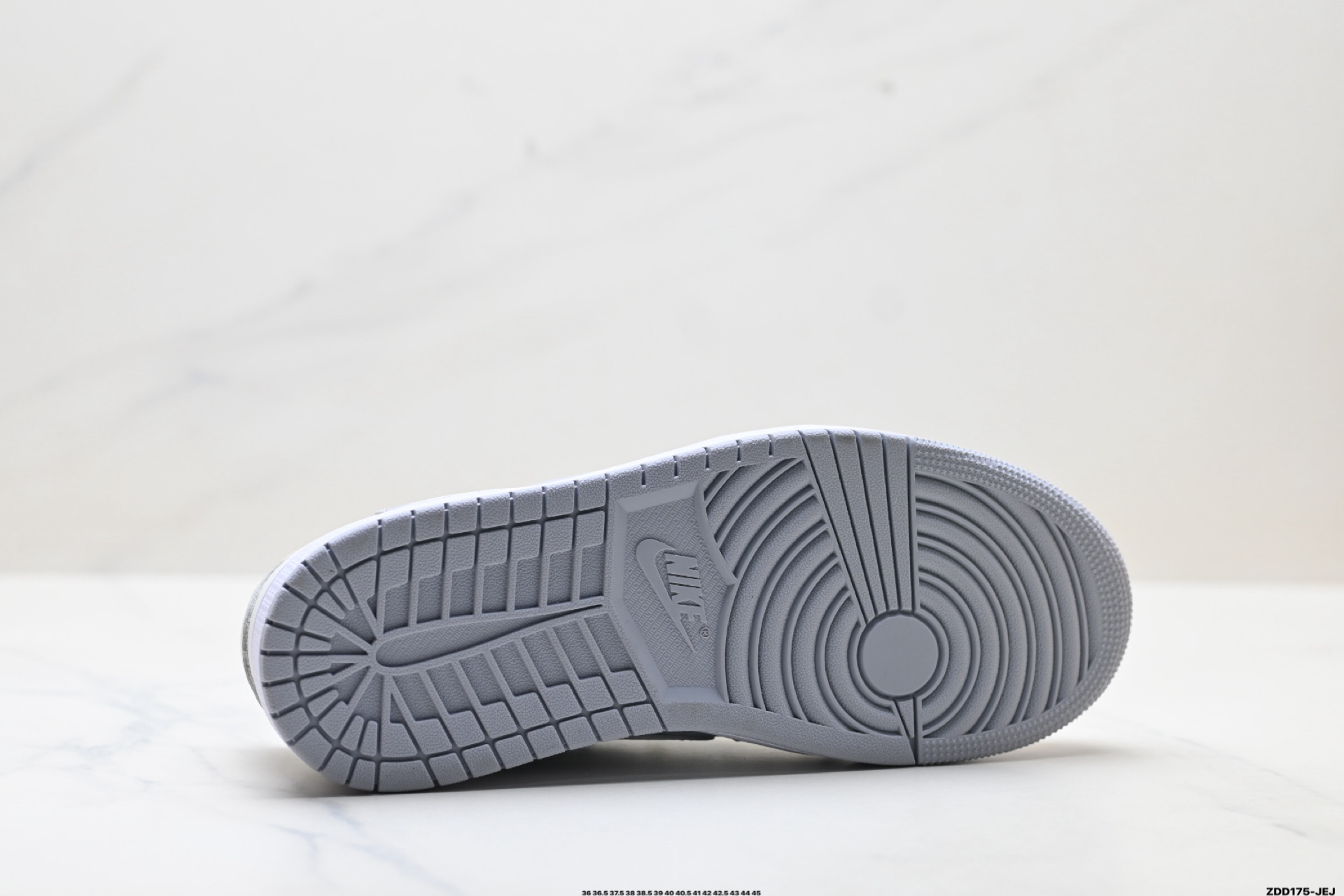 Nike Air Jordan 1 x Travis Scott AJ1倒勾 乔一倒钩 耐克 低帮文化篮球鞋 HQ2004-400-Top High Quatity Cheap Sneakers Fashion Clothing Clothes Bags handbags Shoes of all Brand wholesale With The best Quality And Beautiful Price from China Factory Chinese suppliers wholesaler seller Nike Air Jordan 1 x Travis Scott AJ1倒勾 乔一倒钩 耐克 低帮文化篮球鞋 HQ2004-400