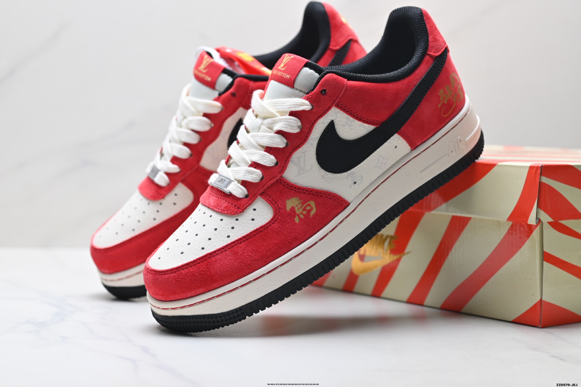 NIKE AIR FORCE 1‘07 LV8 FF9989-005
