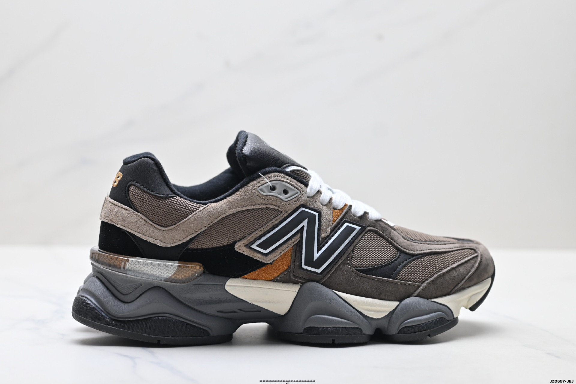 P130 Authentic label✅New Balance 9060 series, retro casual sports running shoes. Item number: U9060FMB Size:36 37 37.5 …