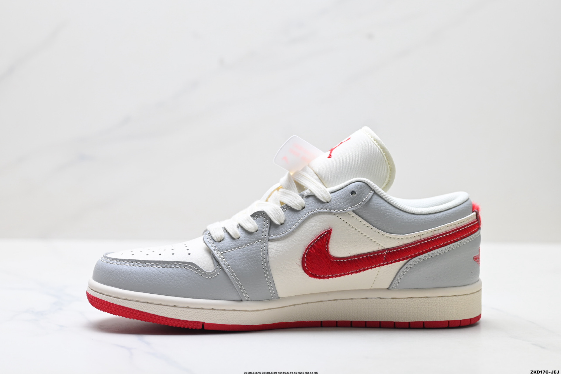 Nike Air Jordan 1 Low AJ1乔1低帮休闲板鞋 MZ9588-841