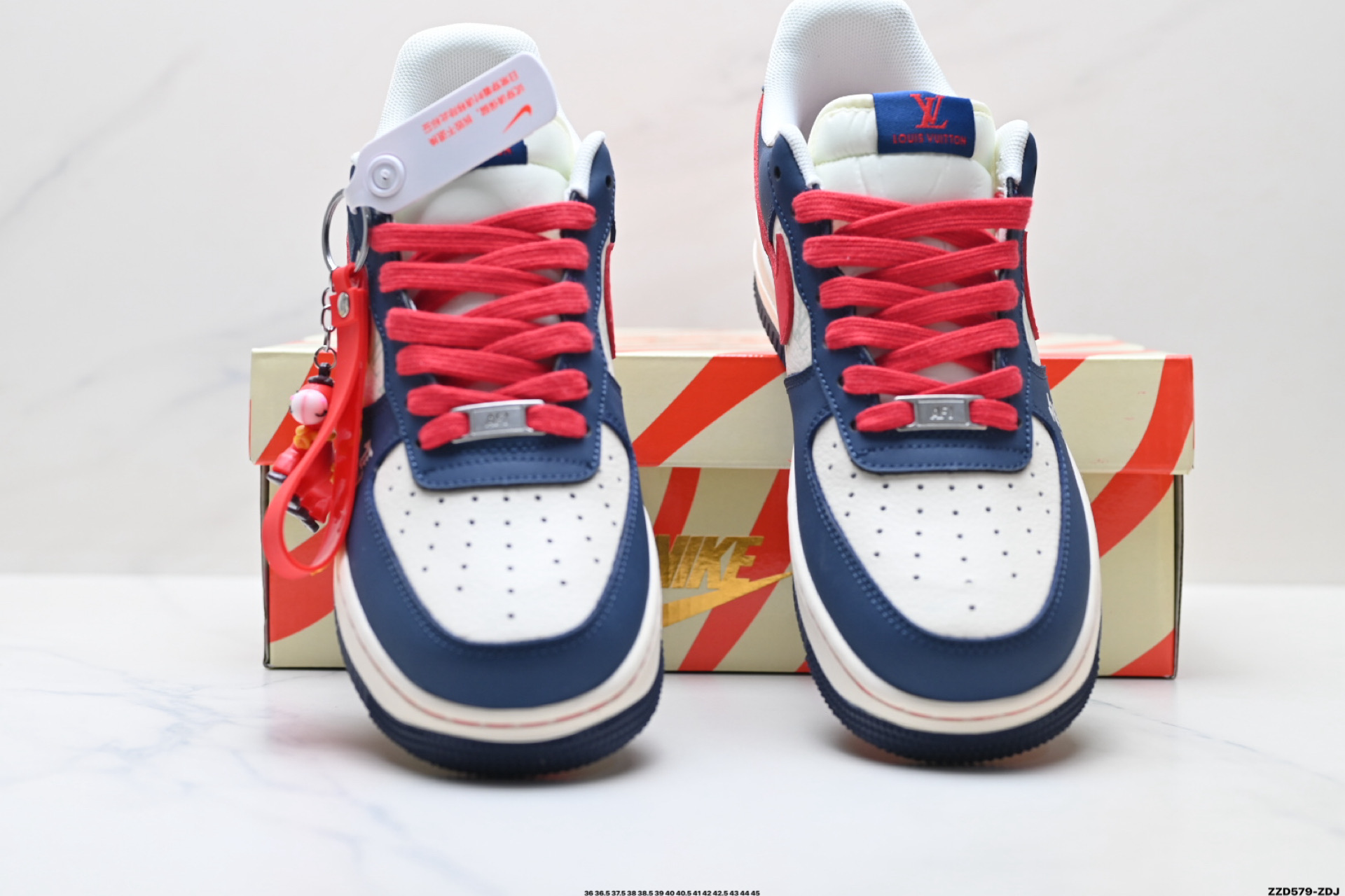 270 NIKE AIR FORCE 1‘07 LV8 LX1988-836