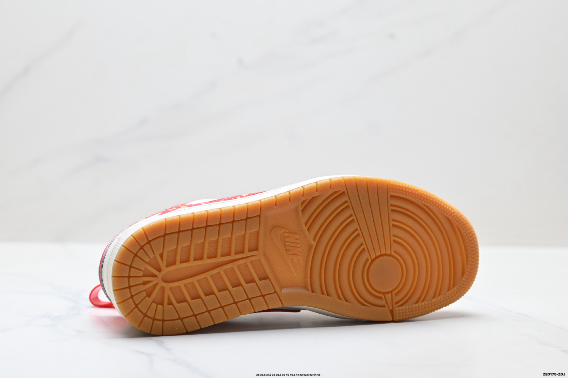 Nike Air Jordan 1 x Travis Scott AJ1倒勾 乔一倒钩 ‘DIY’定制 耐克 低帮文化篮球鞋 ZH2598-902-Top High Quatity Cheap Sneakers Fashion Clothing Clothes Bags handbags Shoes of all Brand wholesale With The best Quality And Beautiful Price from China Factory Chinese suppliers wholesaler seller Nike Air Jordan 1 x Travis Scott AJ1倒勾 乔一倒钩 ‘DIY’定制 耐克 低帮文化篮球鞋 ZH2598-902