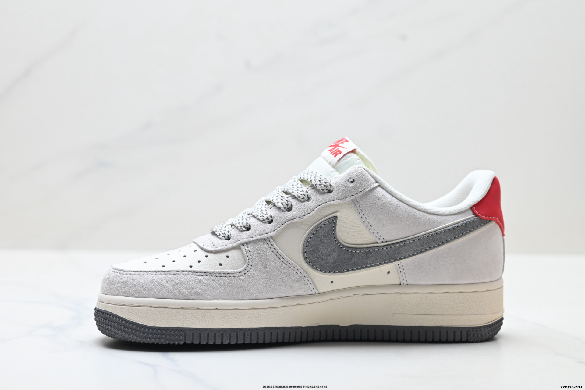 270 NIKE AIR FORCE 1‘07 LV8 CX5050-Y88