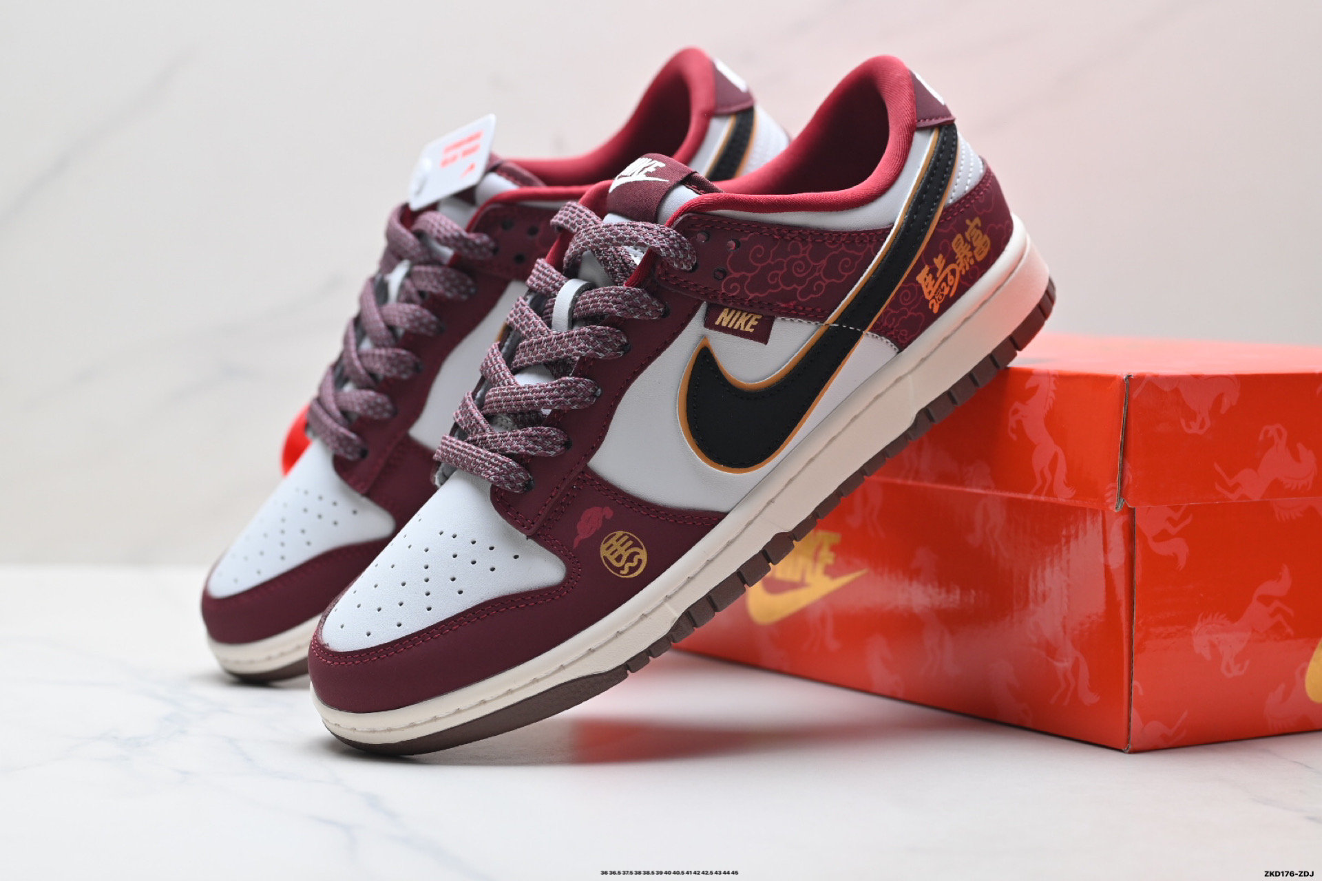 290 Nike Dunk Low Retro ‘DIY高端定制’耐克 低帮休闲运动板鞋 QW5288-108-Chinese UA Cheap High Quatity Brand Clothes Bags handbags Sneakers wholesale wholesaler seller from China Factory suppliers Fashion Clothing Shoes best Quality Beautiful Price 290 Nike Dunk Low Retro ‘DIY高端定制’耐克 低帮休闲运动板鞋 QW5288-108