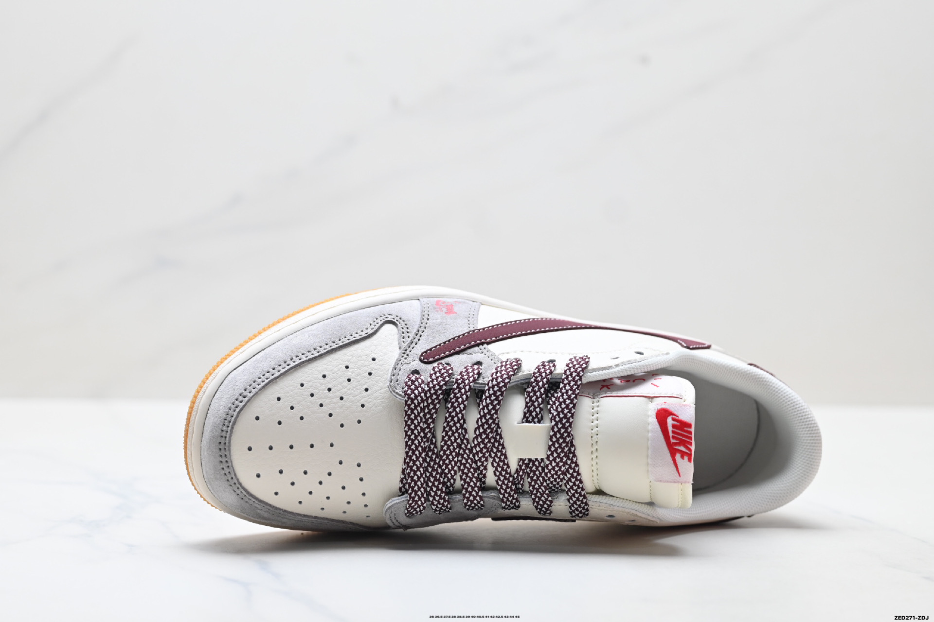 Nike Air Jordan 1 x Travis Scott AJ1倒勾 乔一倒钩 ‘DIY’定制 耐克 低帮文化篮球鞋 MY9969-802