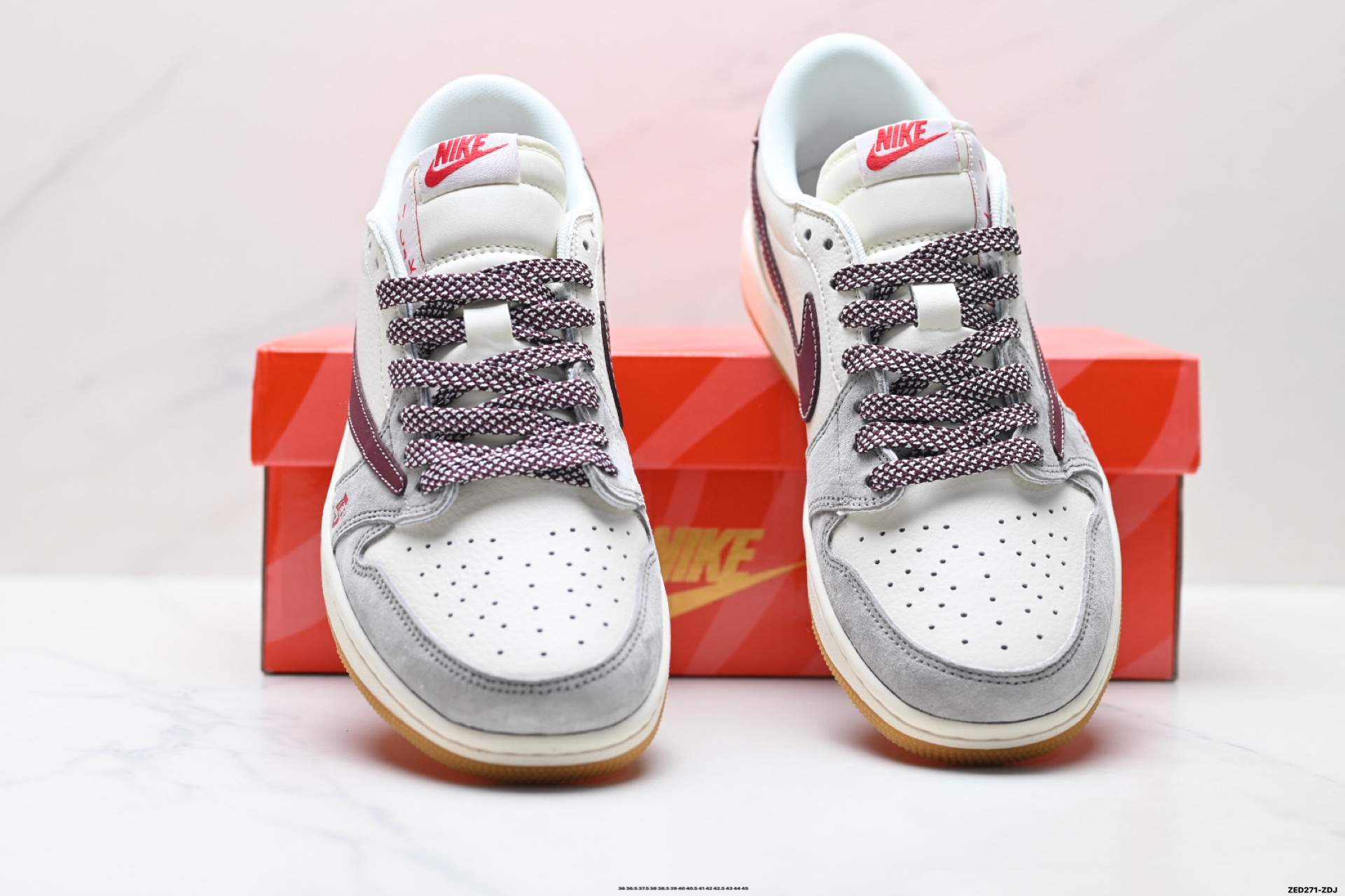 Nike Air Jordan 1 x Travis Scott AJ1倒勾 乔一倒钩 ‘DIY’定制 耐克 低帮文化篮球鞋 MY9969-802