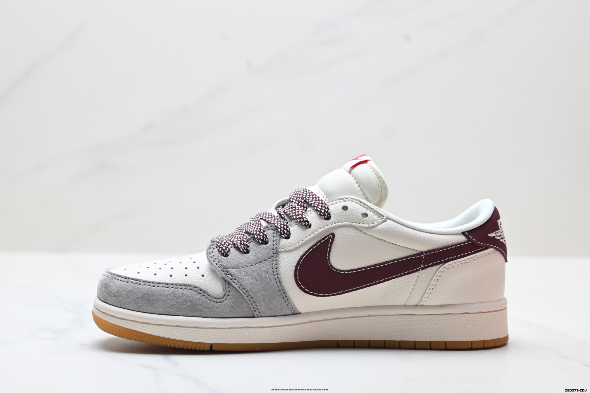 Nike Air Jordan 1 x Travis Scott AJ1倒勾 乔一倒钩 ‘DIY’定制 耐克 低帮文化篮球鞋 MY9969-802