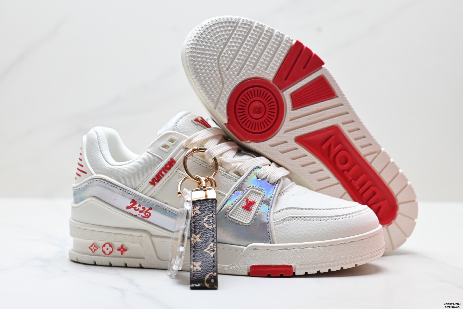 490 马年限定中国红礼盒Louis vuitton Trainer Sneaker Low 路易威登 休闲运动文化百搭板鞋-Chinese UA Cheap High Quatity Brand Clothes Bags handbags Sneakers wholesale wholesaler seller from China Factory suppliers Fashion Clothing Shoes best Quality Beautiful Price 490 马年限定中国红礼盒Louis vuitton Trainer Sneaker Low 路易威登 休闲运动文化百搭板鞋