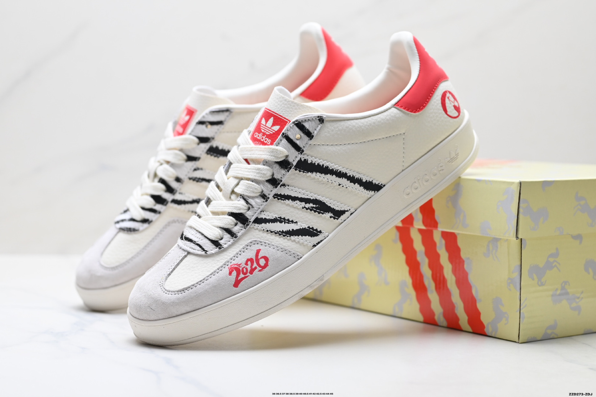 Adidas Originals Gazelle indoor ‘DIY‘定制 系列 阿迪达斯 三叶草绅士德训足球风百搭低帮休闲运动板鞋 ZH2603-Top High Quatity Cheap Sneakers Fashion Clothing Clothes Bags handbags Shoes of all Brand wholesale With The best Quality And Beautiful Price from China Factory Chinese suppliers wholesaler seller Adidas Originals Gazelle indoor ‘DIY‘定制 系列 阿迪达斯 三叶草绅士德训足球风百搭低帮休闲运动板鞋 ZH2603