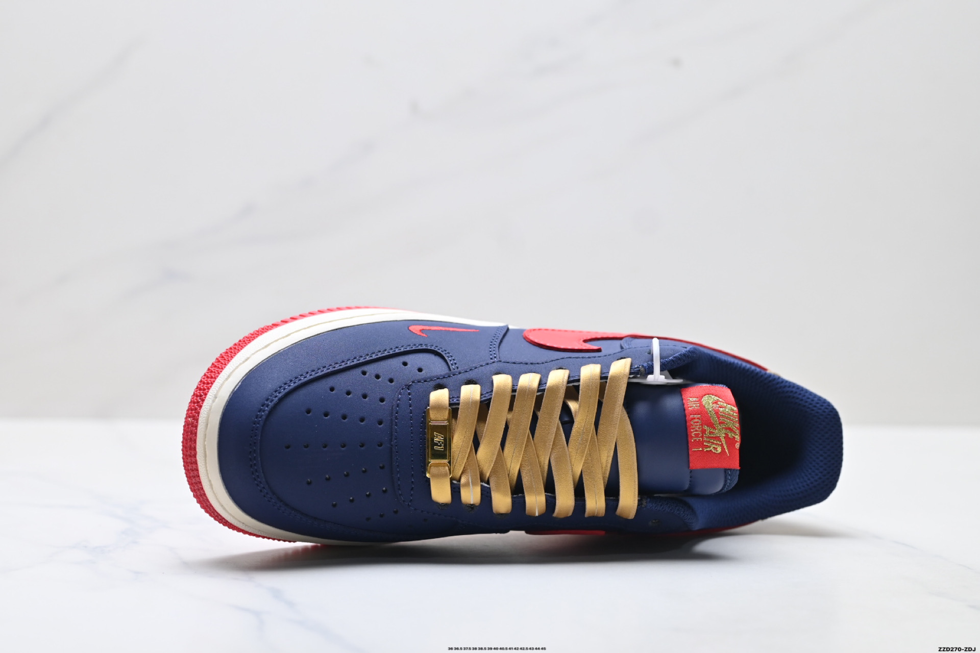 💰230
公司级✅NIKE AIR FORCE 1‘07 LV8
原楦头原纸板 打造纯正低帮空军版型
专注外贸渠道 全掌内置蜂窝气垫
原盒配件 原厂中底钢印、拉帮完美
货号:NH0601-529
Size:36 36.5 37.5 38 38.5 39 40 40.5 41 42 42.5 43 44 45
ID:ZZD270-ZDJ