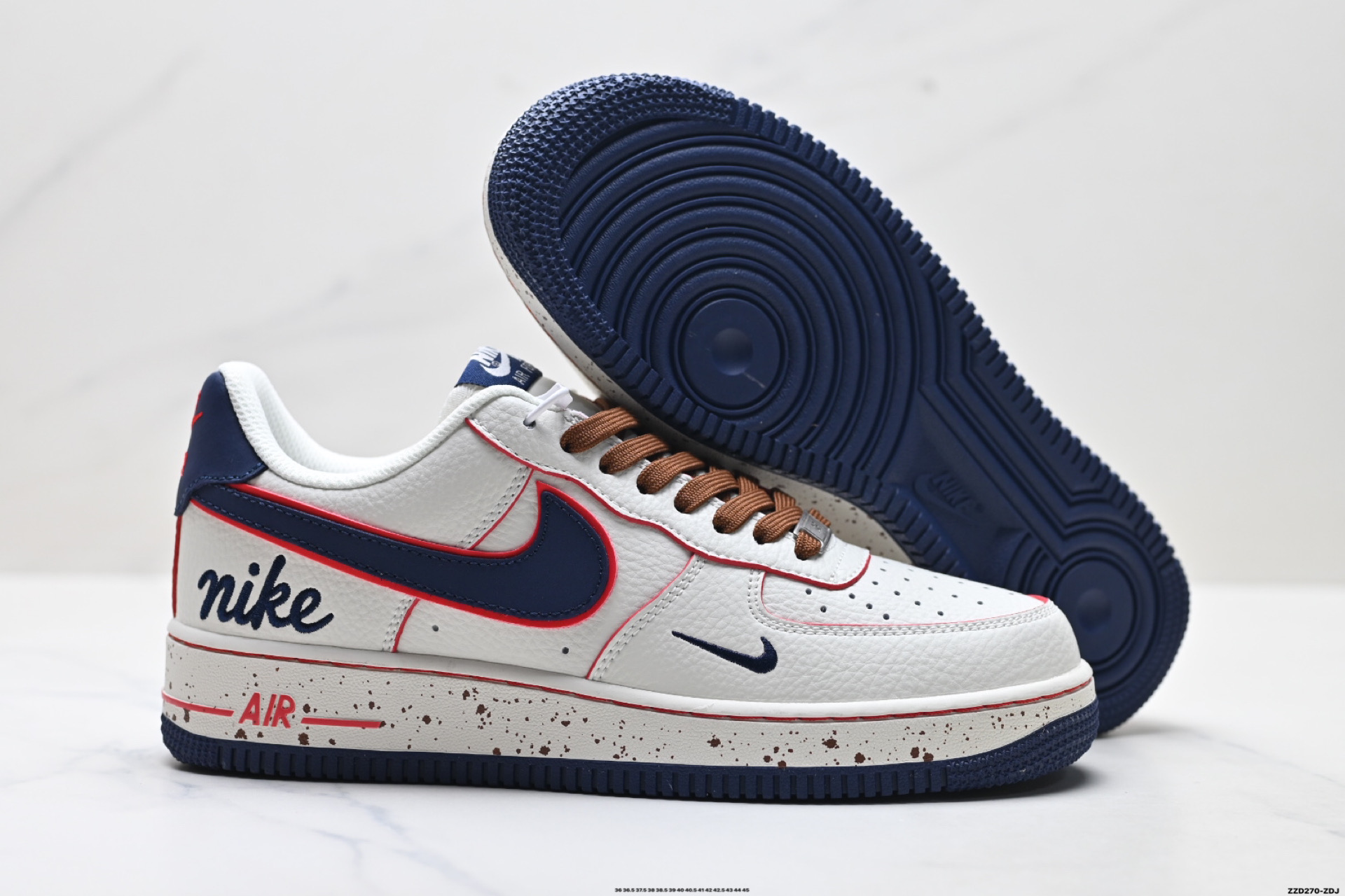 💰230
公司级✅NIKE AIR FORCE 1‘07 LV8
原楦头原纸板 打造纯正低帮空军版型
专注外贸渠道 全掌内置蜂窝气垫
原盒配件 原厂中底钢印、拉帮完美
货号:NH0601-545
Size:36 36.5 37.5 38 38.5 39 40 40.5 41 42 42.5 43 44 45
ID:ZZD270-ZDJ