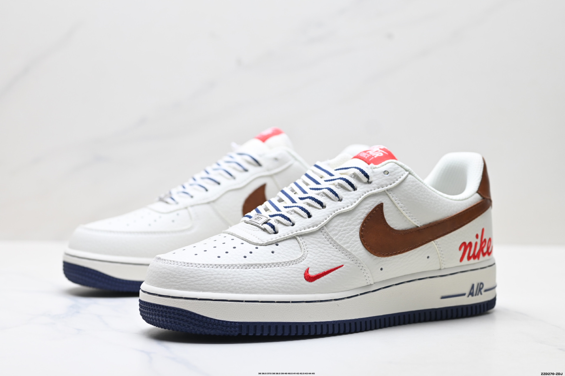 💰230
公司级✅NIKE AIR FORCE 1‘07 LV8
原楦头原纸板 打造纯正低帮空军版型
专注外贸渠道 全掌内置蜂窝气垫
原盒配件 原厂中底钢印、拉帮完美
货号:NH0601-541
Size:36 36.5 37.5 38 38.5 39 40 40.5 41 42 42.5 43 44 45
ID:ZZD270-ZDJ