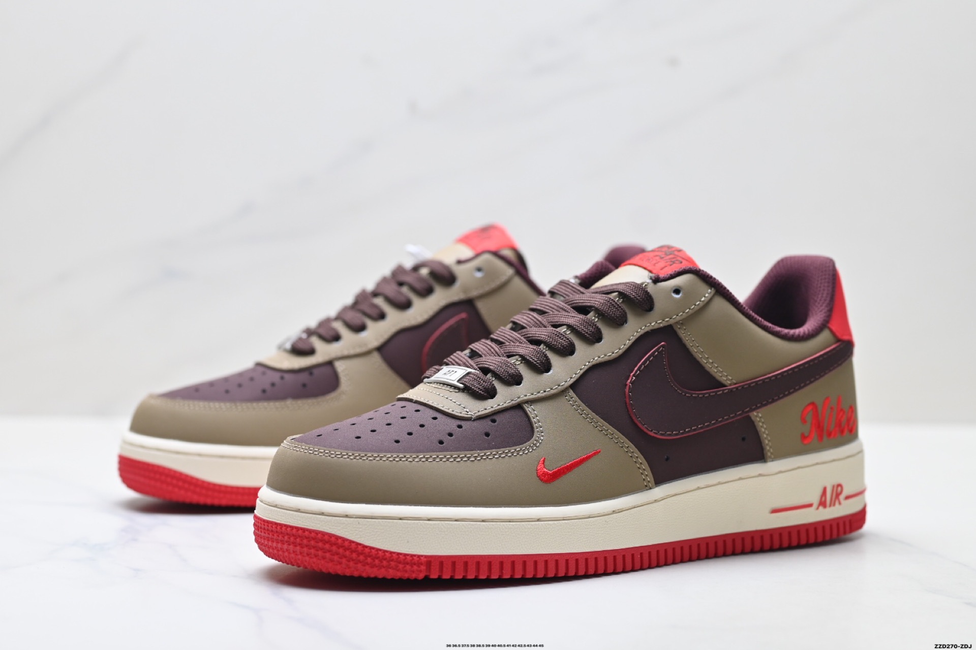 💰230
公司级✅NIKE AIR FORCE 1‘07 LV8
原楦头原纸板 打造纯正低帮空军版型
专注外贸渠道 全掌内置蜂窝气垫
原盒配件 原厂中底钢印、拉帮完美
货号:DH2920-111
Size:36 36.5 37.5 38 38.5 39 40 40.5 41 42 42.5 43 44 45
ID:ZZD270-ZDJ
