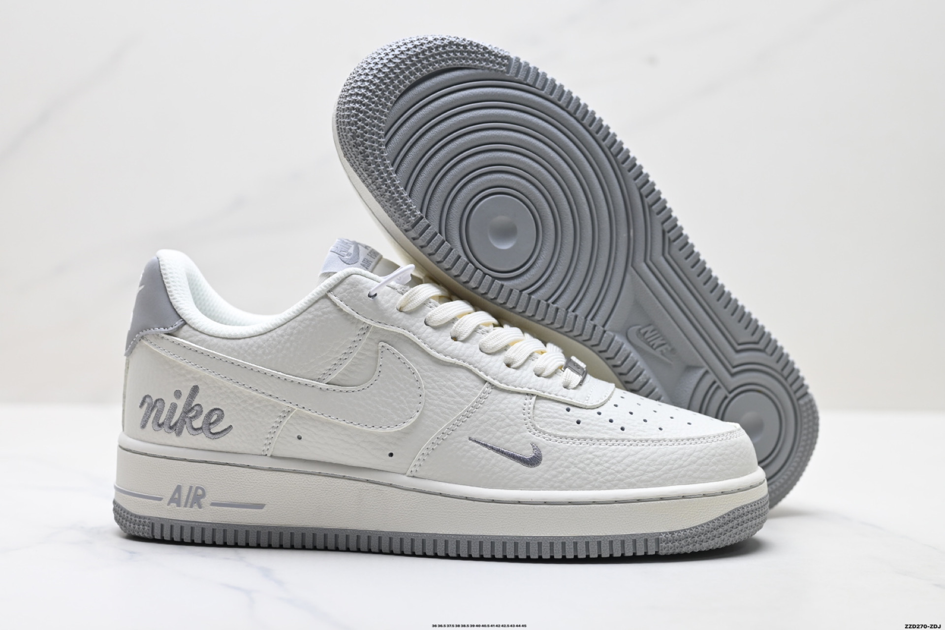 💰230
公司级✅NIKE AIR FORCE 1‘07 LV8
原楦头原纸板 打造纯正低帮空军版型
专注外贸渠道 全掌内置蜂窝气垫 
原盒配件 原厂中底钢印、拉帮完美
货号:NH0601-543
Size:36 36.5 37.5 38 38.5 39 40 40.5 41 42 42.5 43 44 45 
ID:ZZD270-ZDJ