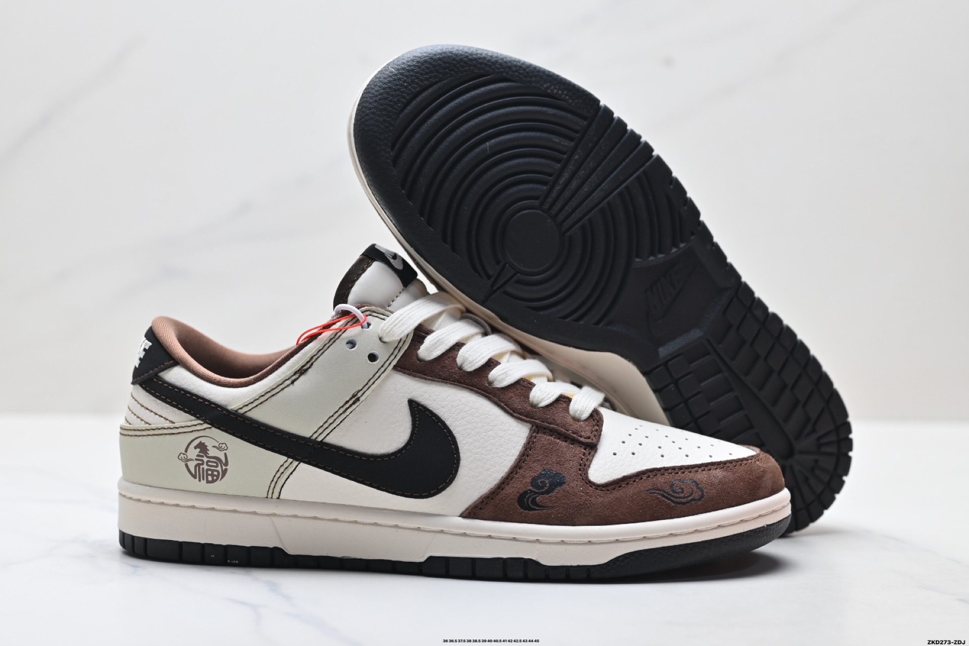 290 Nike Dunk Low Retro ‘DIY高端定制’耐克 低帮休闲运动板鞋 HG0026-013-Chinese UA Cheap High Quatity Brand Clothes Bags handbags Sneakers wholesale wholesaler seller from China Factory suppliers Fashion Clothing Shoes best Quality Beautiful Price 290 Nike Dunk Low Retro ‘DIY高端定制’耐克 低帮休闲运动板鞋 HG0026-013