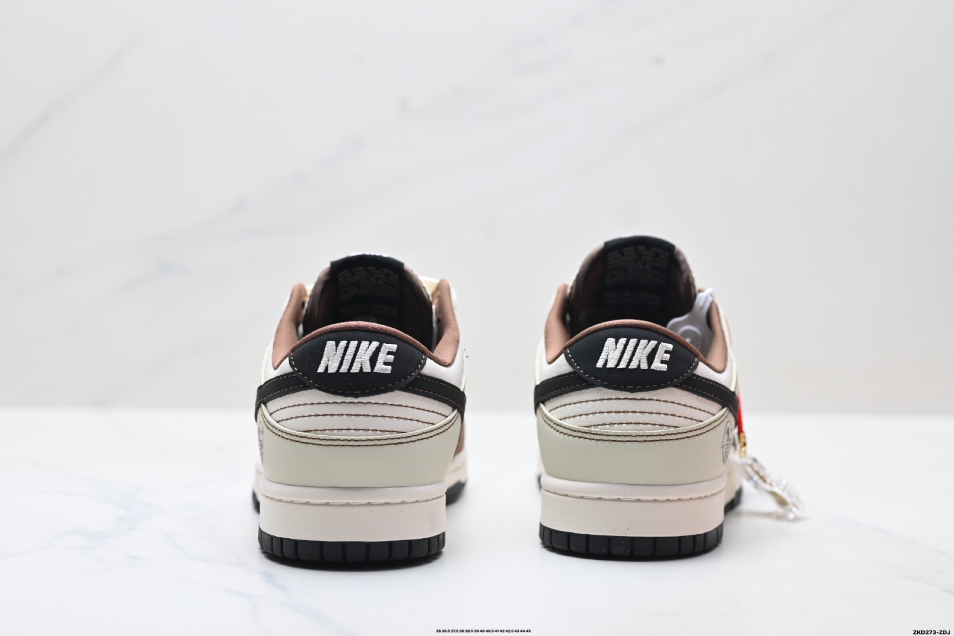290 Nike Dunk Low Retro ‘DIY高端定制’耐克 低帮休闲运动板鞋 HG0026-013-Chinese UA Cheap High Quatity Brand Clothes Bags handbags Sneakers wholesale wholesaler seller from China Factory suppliers Fashion Clothing Shoes best Quality Beautiful Price 290 Nike Dunk Low Retro ‘DIY高端定制’耐克 低帮休闲运动板鞋 HG0026-013