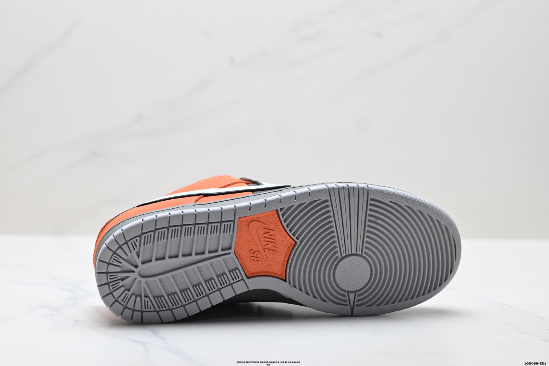 200 NIKE DUNK LOW 扣篮系列 耐克 复古低帮休闲运动滑板板鞋 IR1888-800-Chinese UA Cheap High Quatity Brand Clothes Bags handbags Sneakers wholesale wholesaler seller from China Factory suppliers Fashion Clothing Shoes best Quality Beautiful Price 200 NIKE DUNK LOW 扣篮系列 耐克 复古低帮休闲运动滑板板鞋 IR1888-800