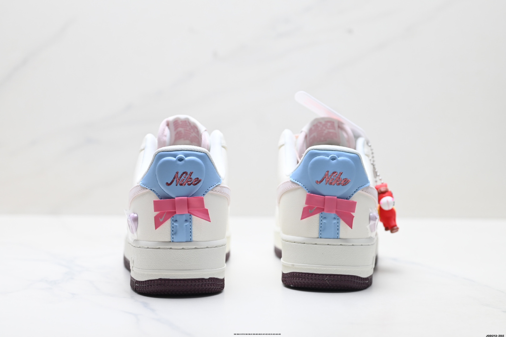 NIKE AIR FORCE 1‘07 IQ4937-161-Top High Quatity Cheap Sneakers Fashion Clothing Clothes Bags handbags Shoes of all Brand wholesale With The best Quality And Beautiful Price from China Factory Chinese suppliers wholesaler seller NIKE AIR FORCE 1‘07 IQ4937-161