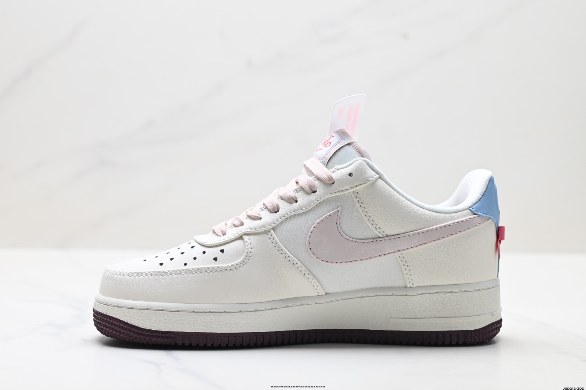 NIKE AIR FORCE 1‘07 IQ4937-161-Top High Quatity Cheap Sneakers Fashion Clothing Clothes Bags handbags Shoes of all Brand wholesale With The best Quality And Beautiful Price from China Factory Chinese suppliers wholesaler seller NIKE AIR FORCE 1‘07 IQ4937-161
