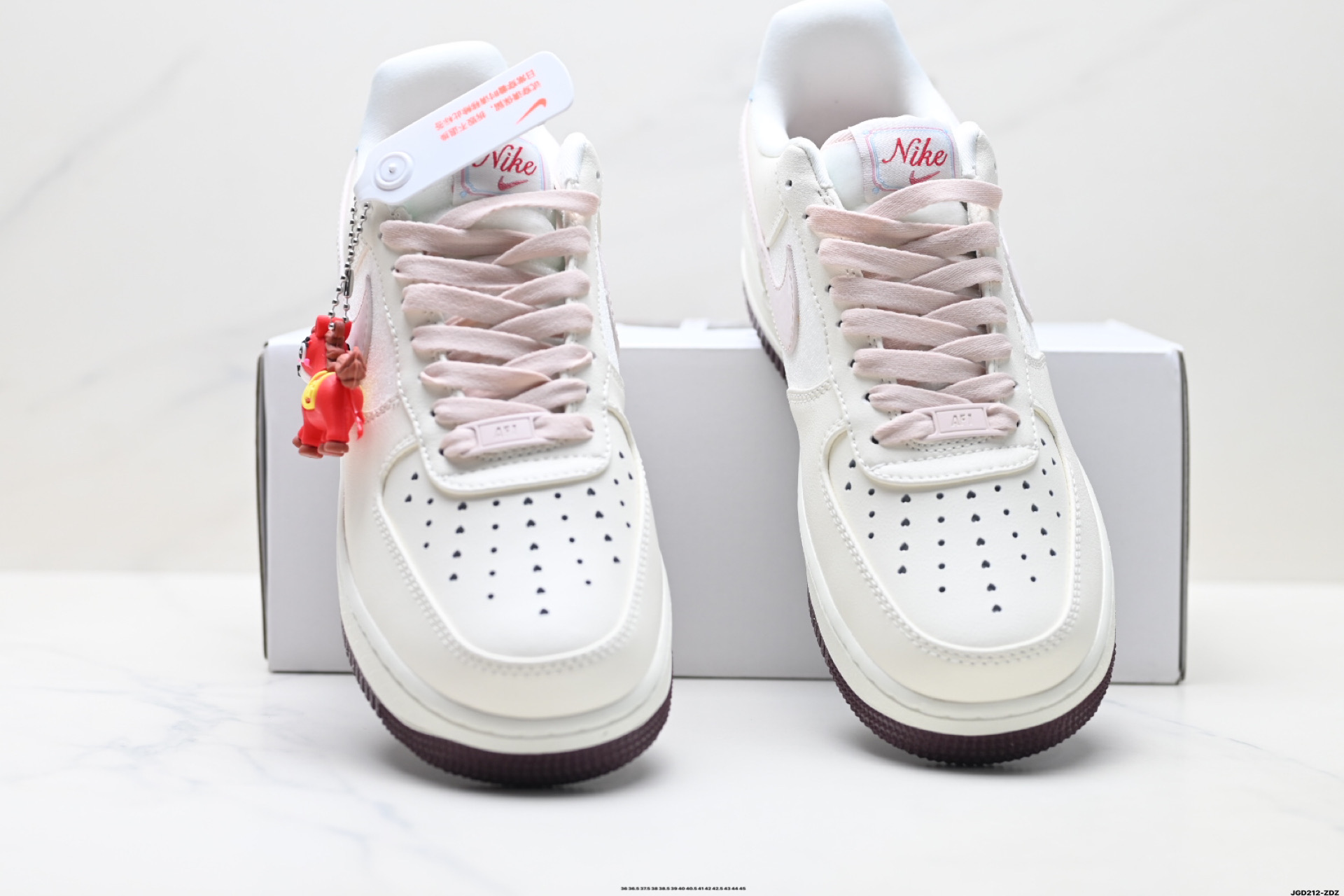 NIKE AIR FORCE 1‘07 IQ4937-161-Top High Quatity Cheap Sneakers Fashion Clothing Clothes Bags handbags Shoes of all Brand wholesale With The best Quality And Beautiful Price from China Factory Chinese suppliers wholesaler seller NIKE AIR FORCE 1‘07 IQ4937-161
