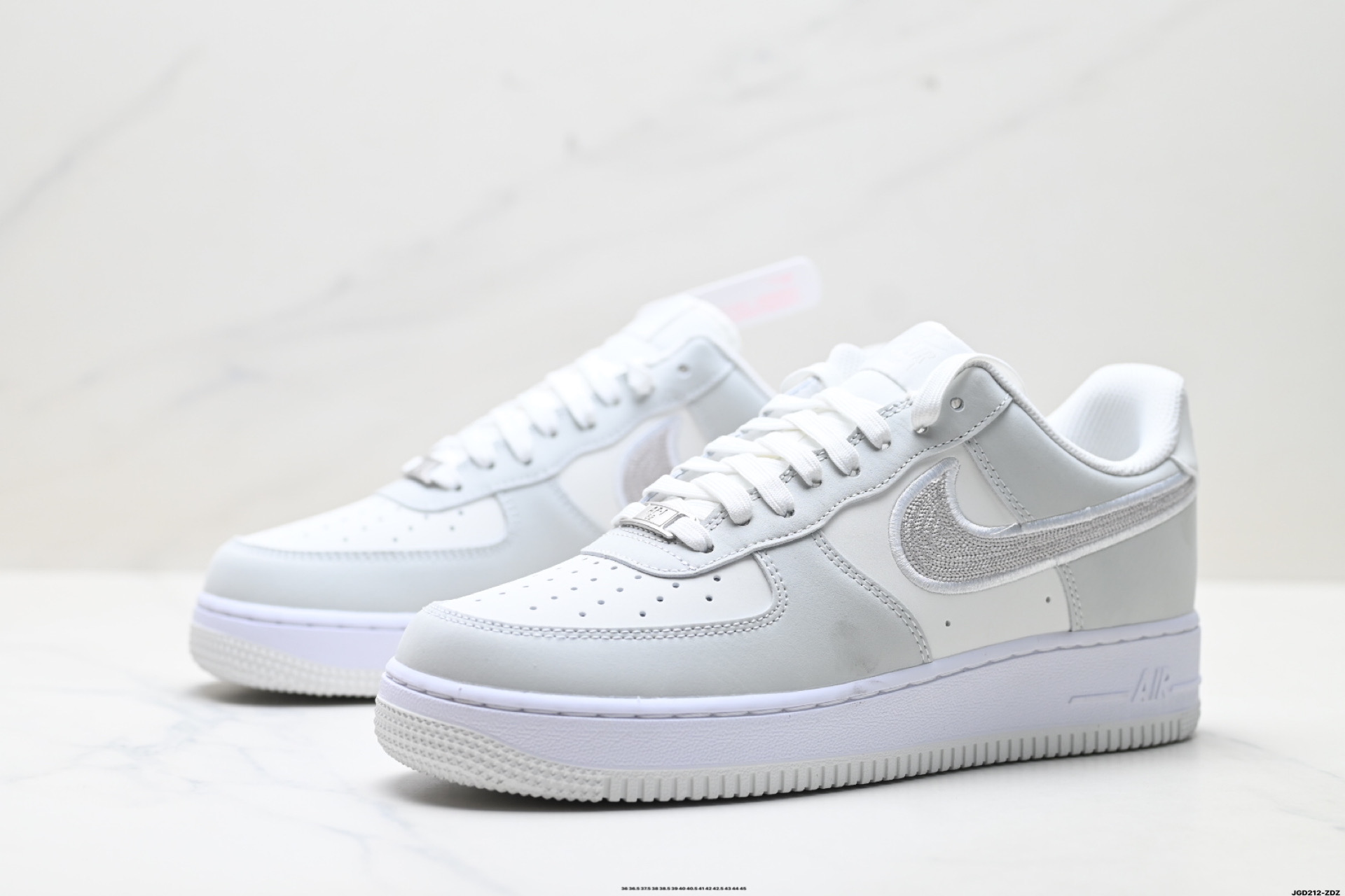 NIKE AIR FORCE 1‘07 IB6842-100-Top High Quatity Cheap Sneakers Fashion Clothing Clothes Bags handbags Shoes of all Brand wholesale With The best Quality And Beautiful Price from China Factory Chinese suppliers wholesaler seller NIKE AIR FORCE 1‘07 IB6842-100