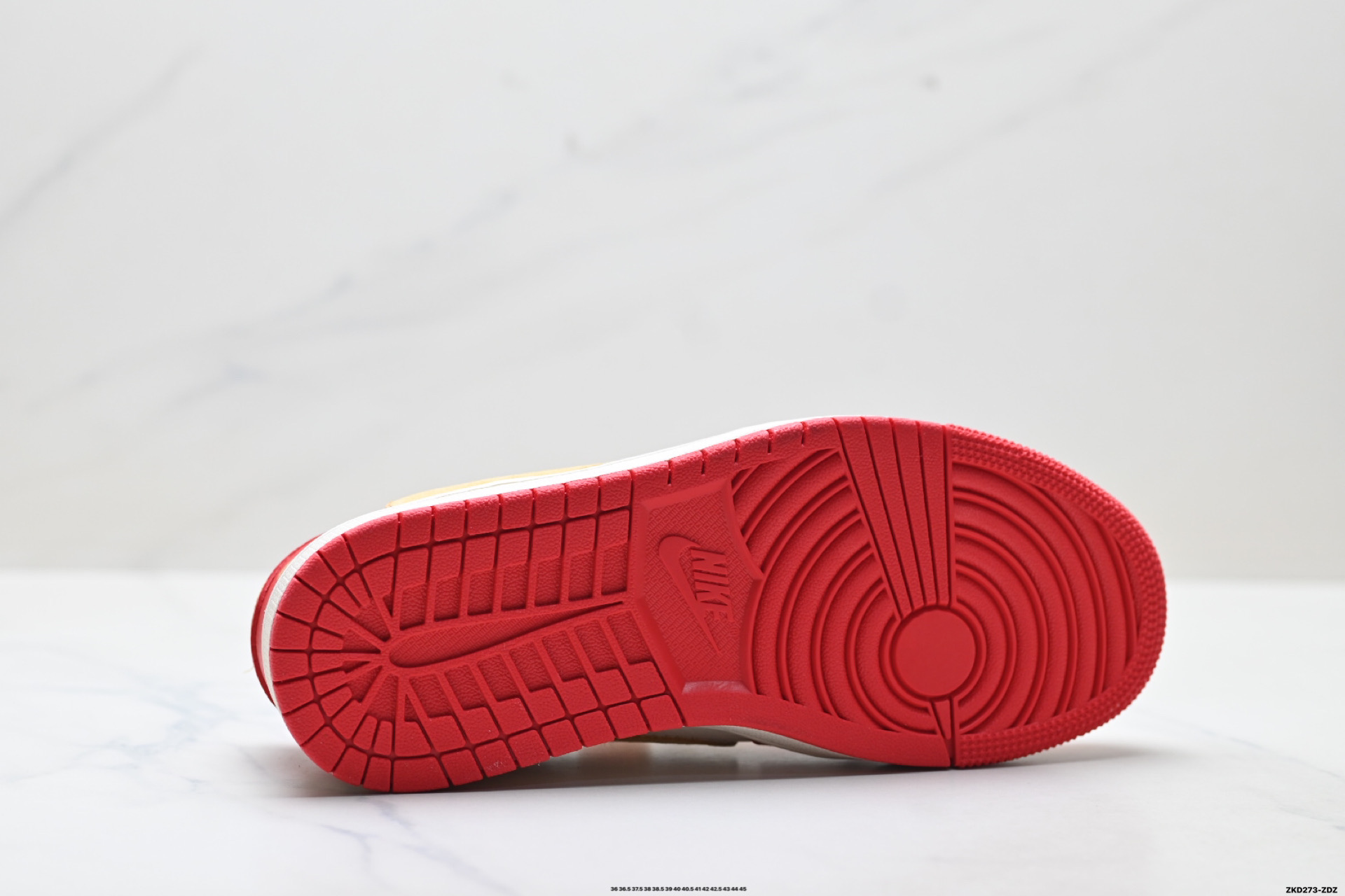 Nike Air Jordan 1 x Travis Scott AJ1倒勾 乔一倒钩 ‘DIY’定制 耐克 低帮文化篮球鞋 HG0026-019-Chinese wholesaler seller Clothes Bags handbags wholesale Shoes High Quatity wholesaler seller Cheap Sneakers from China Factory Chinese suppliers china wholesale clothing wholesaler seller Nike Air Jordan 1 x Travis Scott AJ1倒勾 乔一倒钩 ‘DIY’定制 耐克 低帮文化篮球鞋 HG0026-019